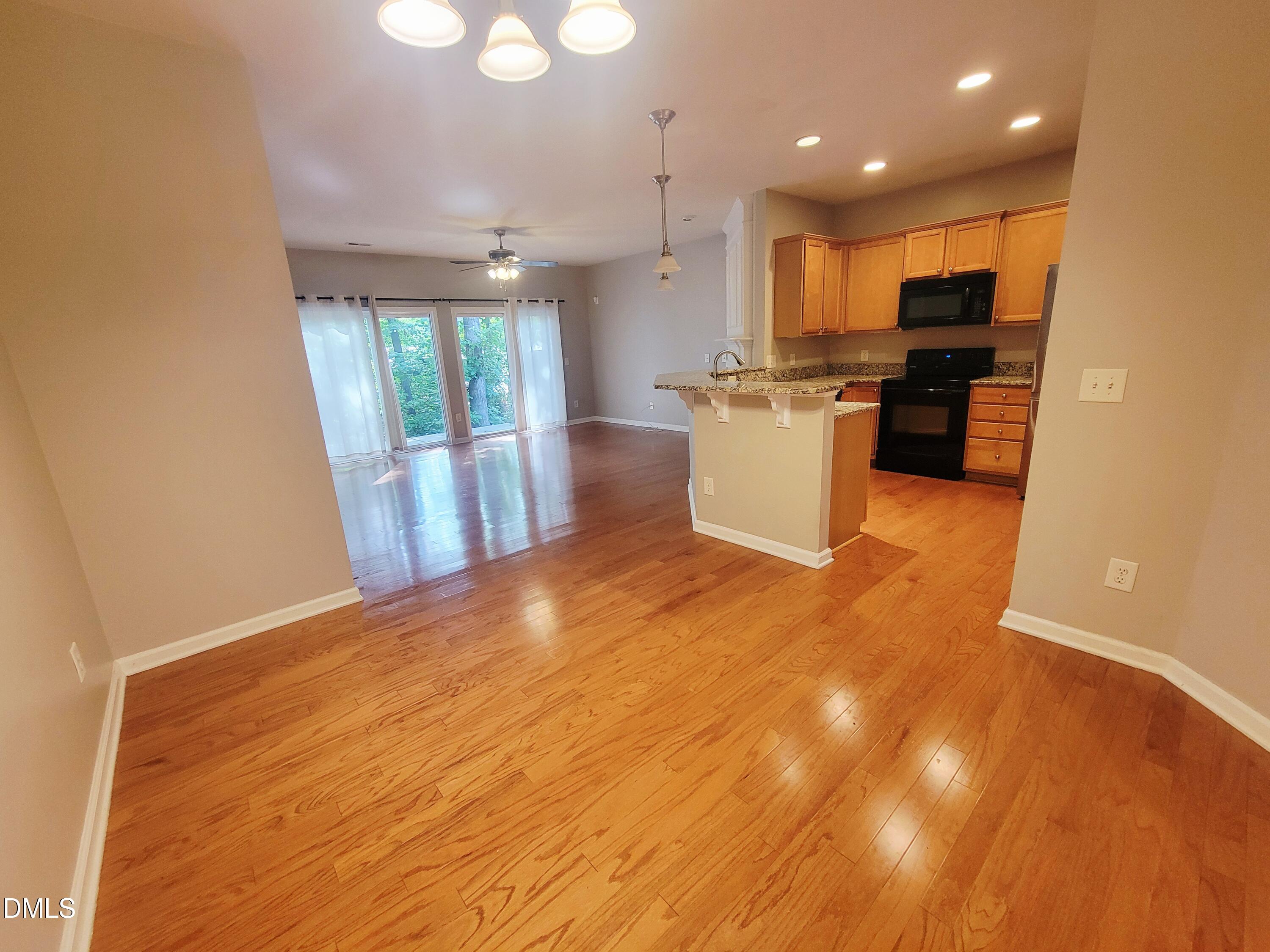 7248 Racine Way Property Photo 5