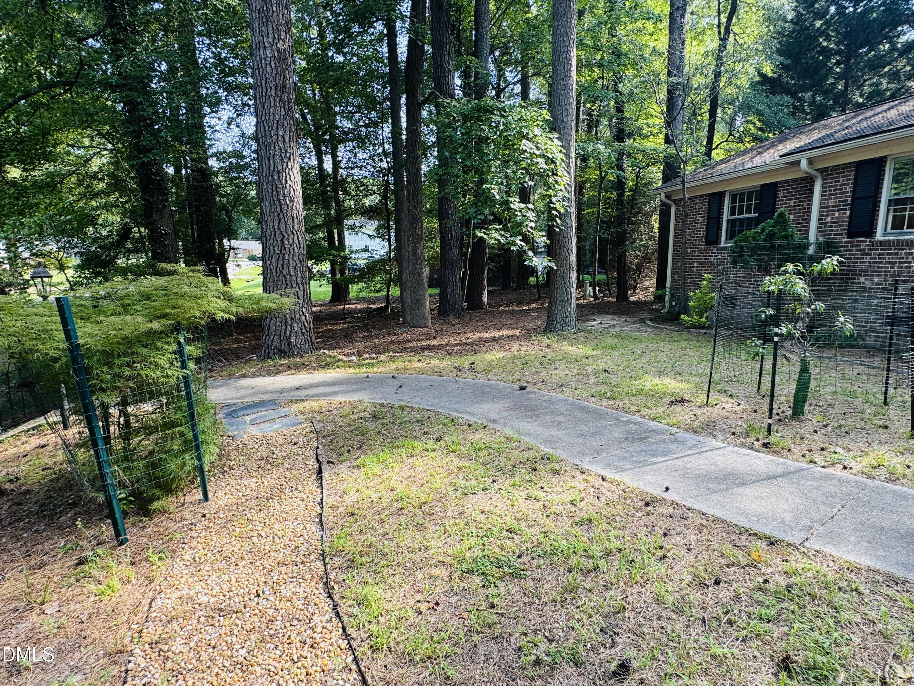 515 Duluth Street Property Photo 8
