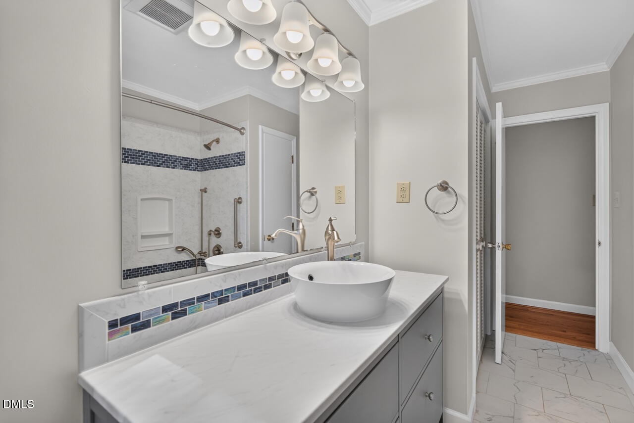 515 Duluth Street Property Photo 53