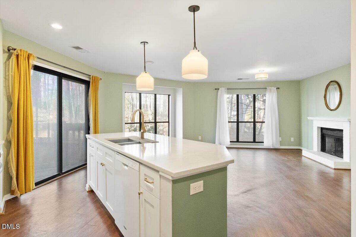 924 New Kent Place Property Photo 8