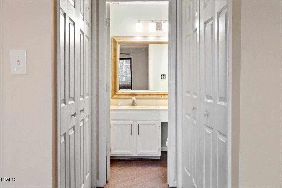 924 New Kent Place Property Photo 22