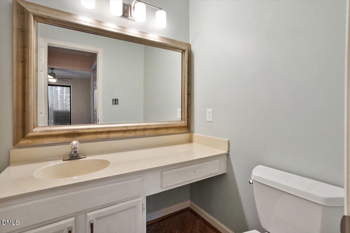 924 New Kent Place Property Photo 23