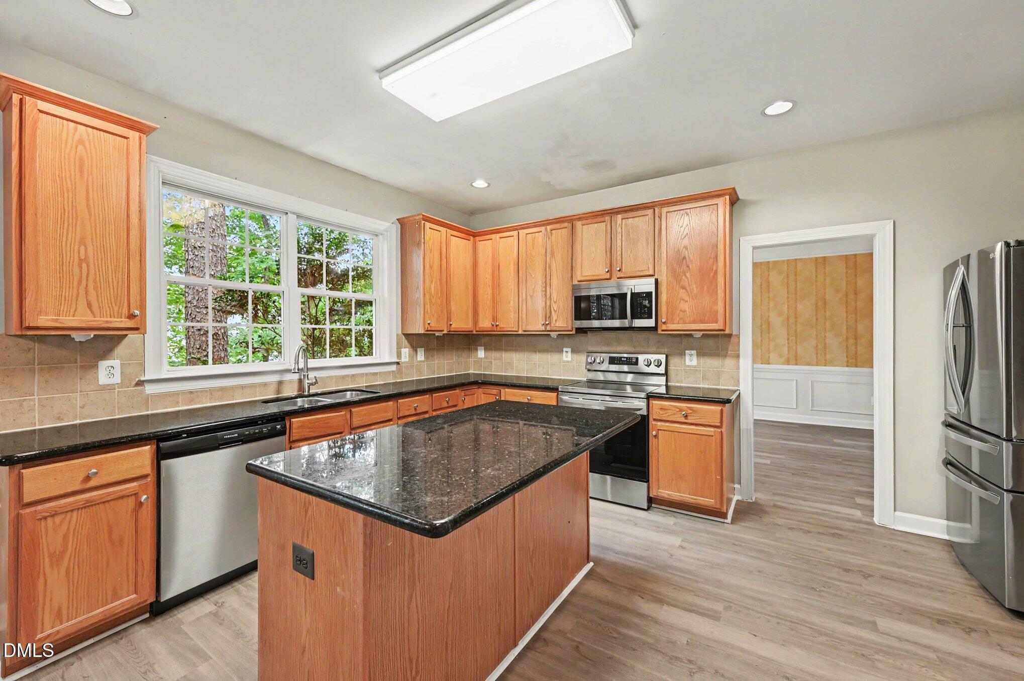 1203 Fairfax Woods Drive Property Photo 10