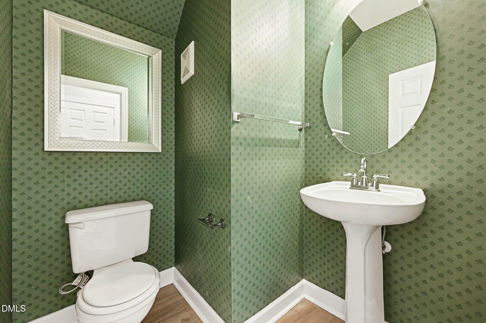 1203 Fairfax Woods Drive Property Photo 15