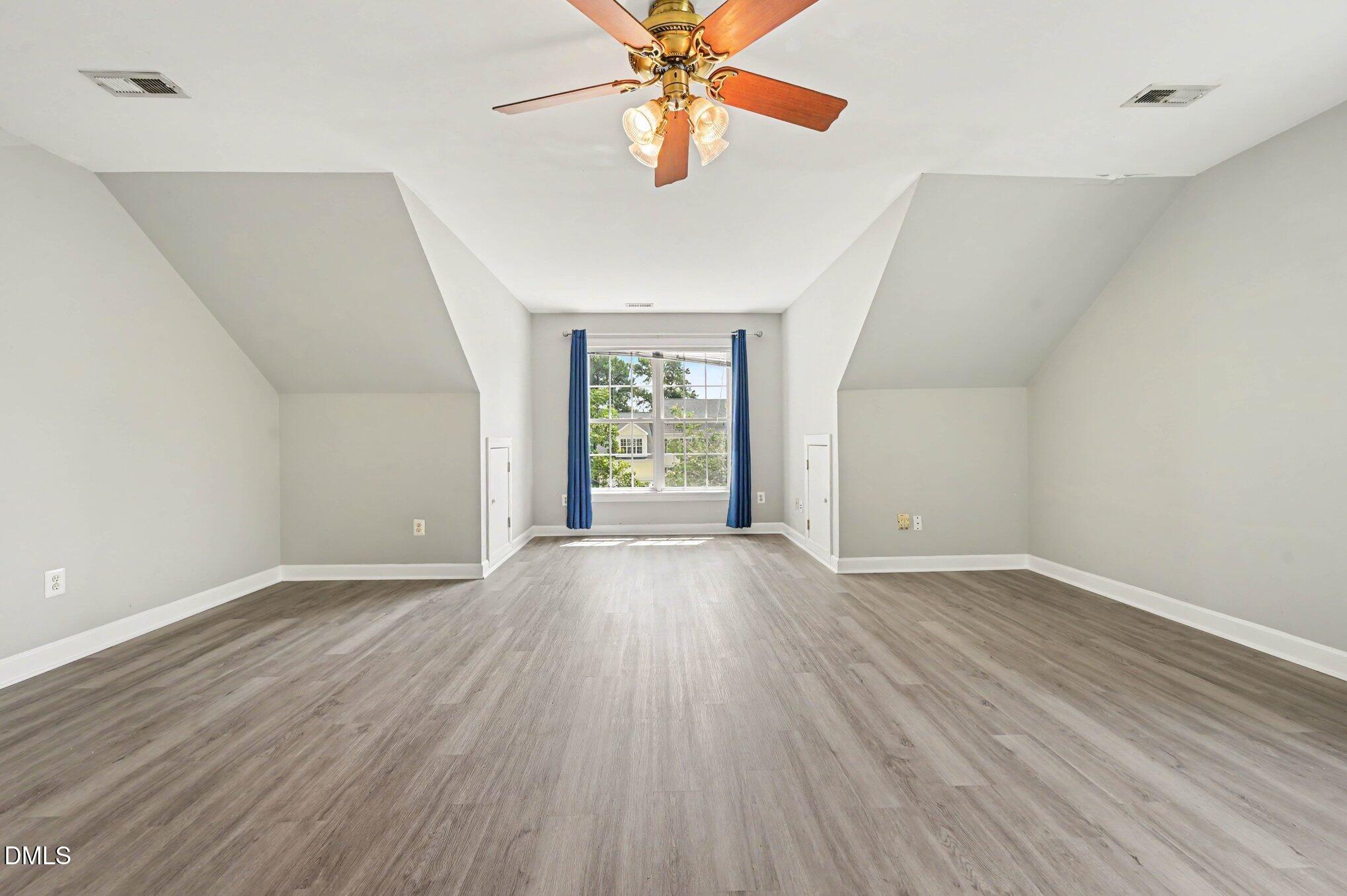 1203 Fairfax Woods Drive Property Photo 48