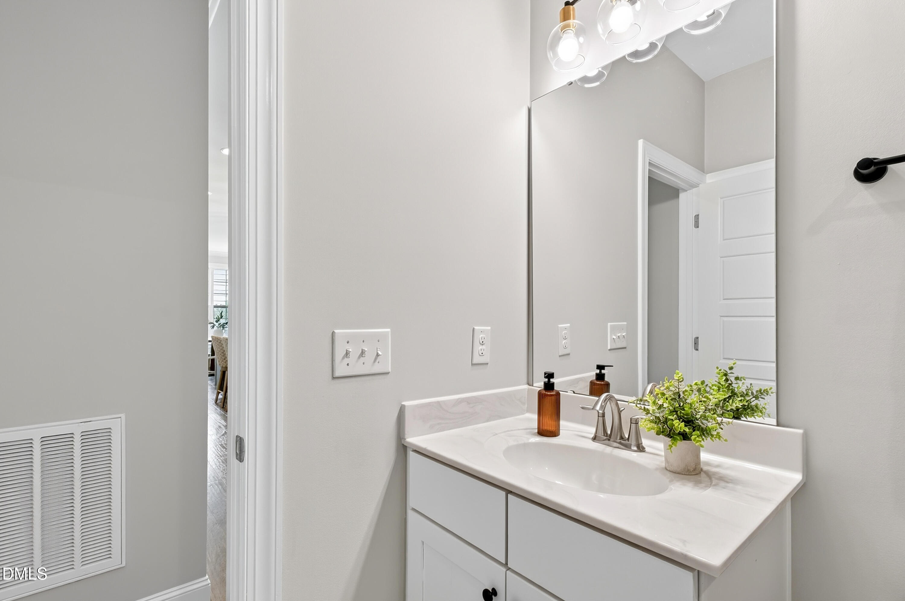 7421 Stonehenge Farm Lane Property Photo 31