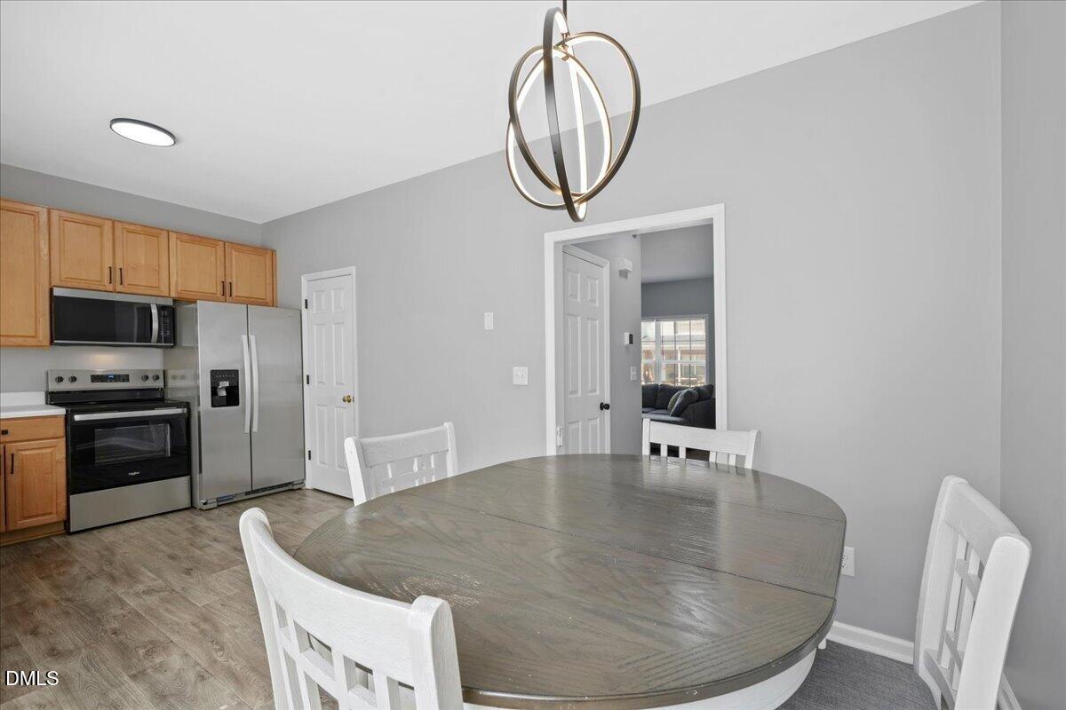 2857 Bennington Drive Property Photo 14