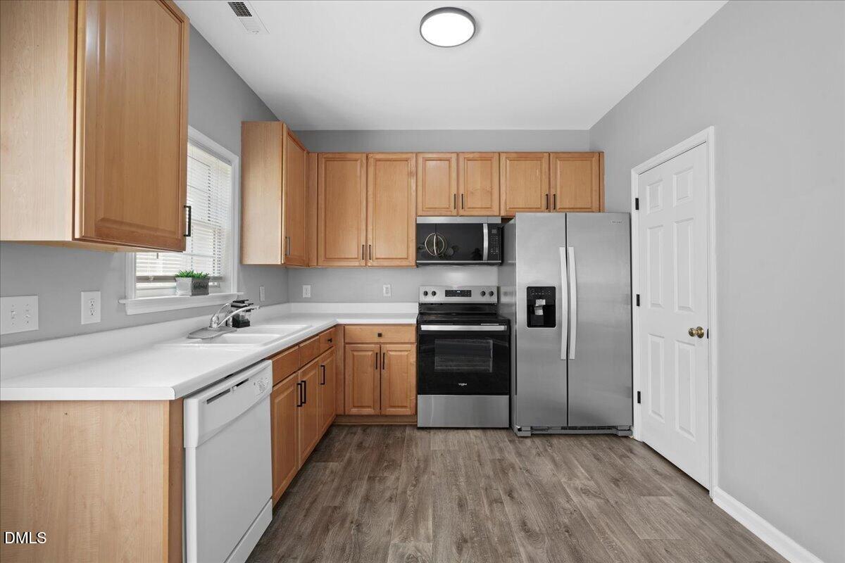 2857 Bennington Drive Property Photo 16