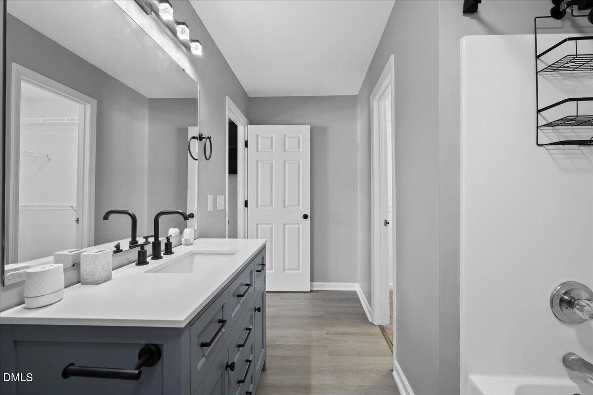 2857 Bennington Drive Property Photo 24