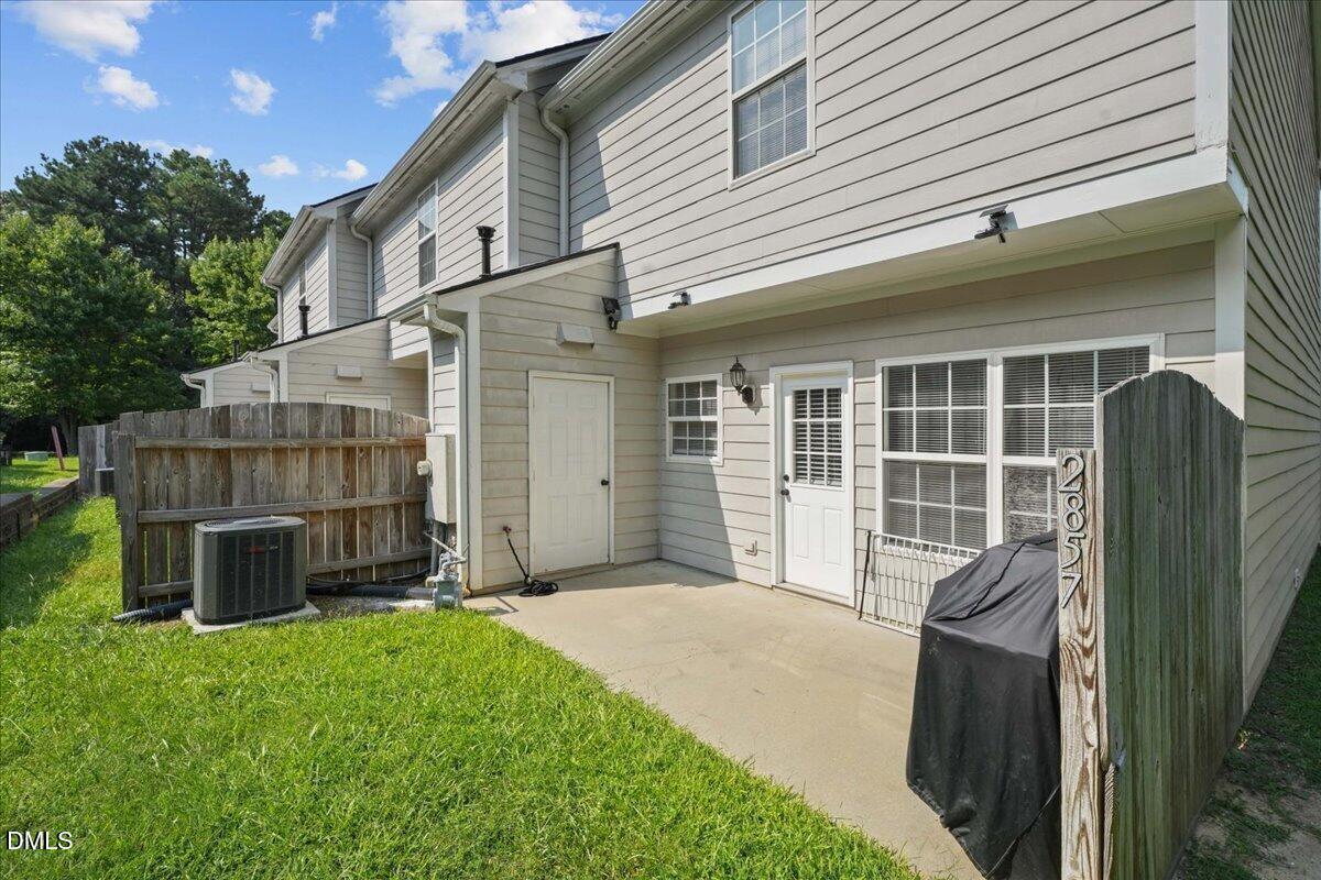 2857 Bennington Drive Property Photo 32