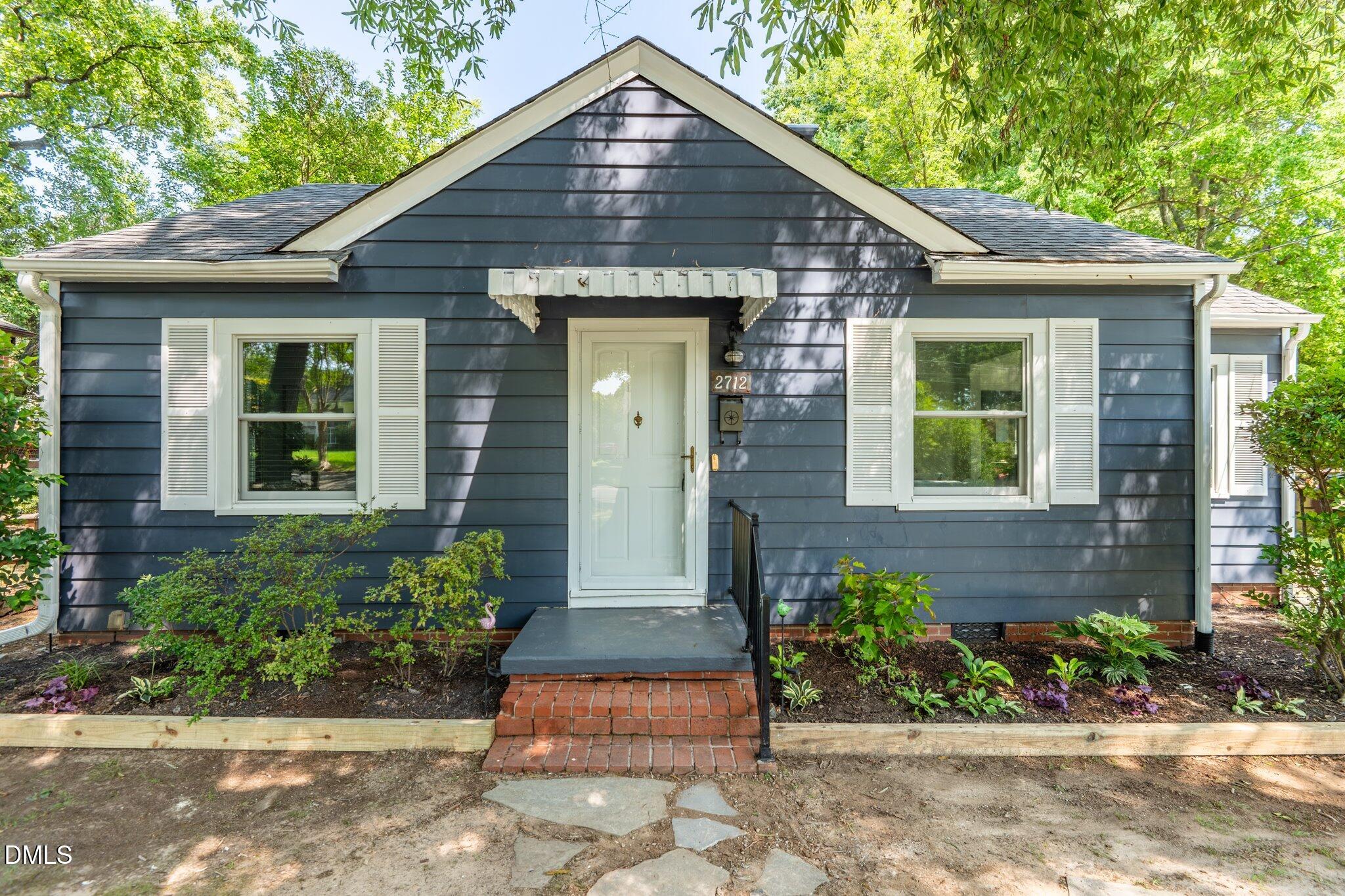 2712 Shenandoah Avenue Property Photo 2