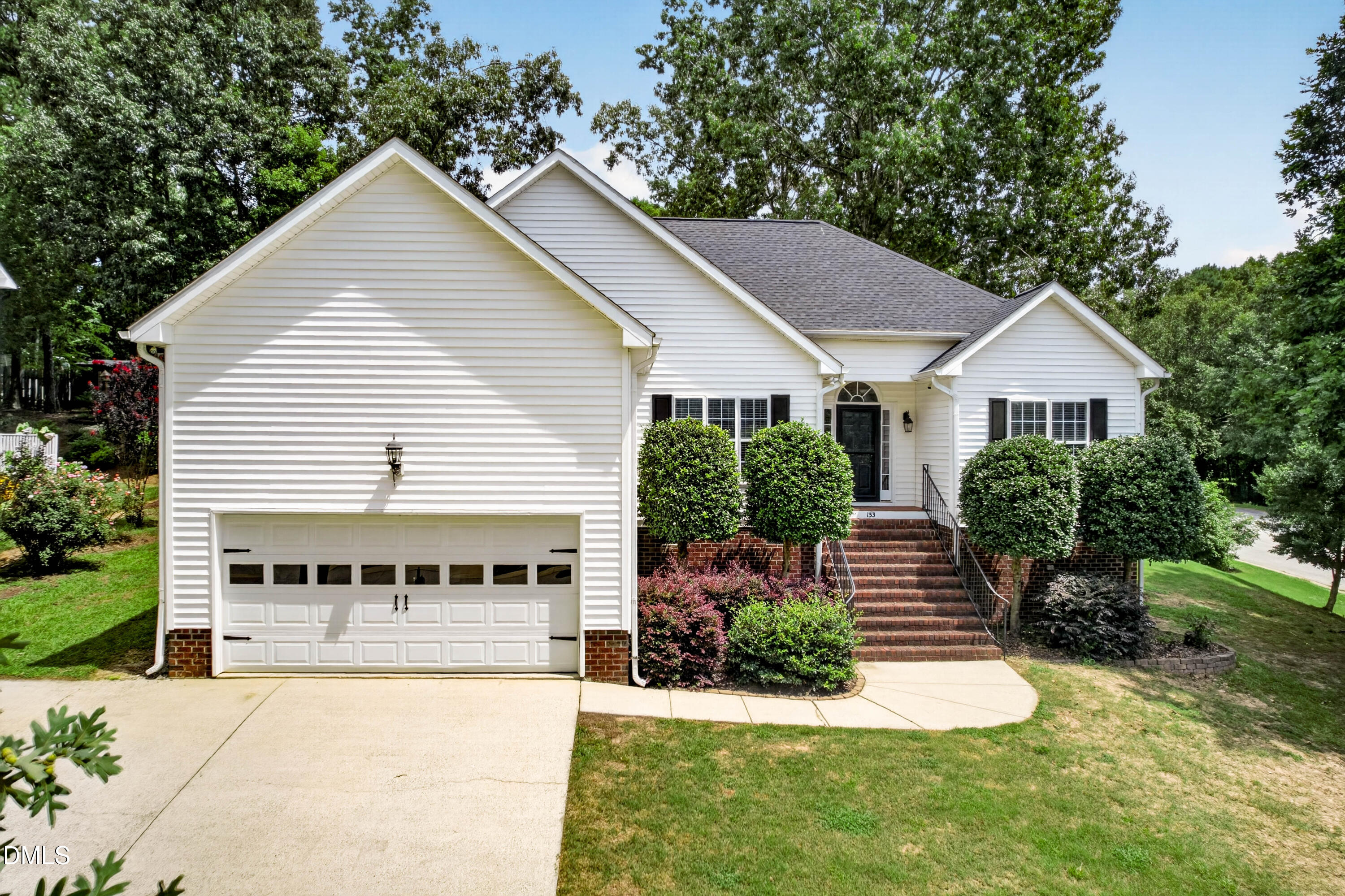 133 Mayflower Way Property Photo 1