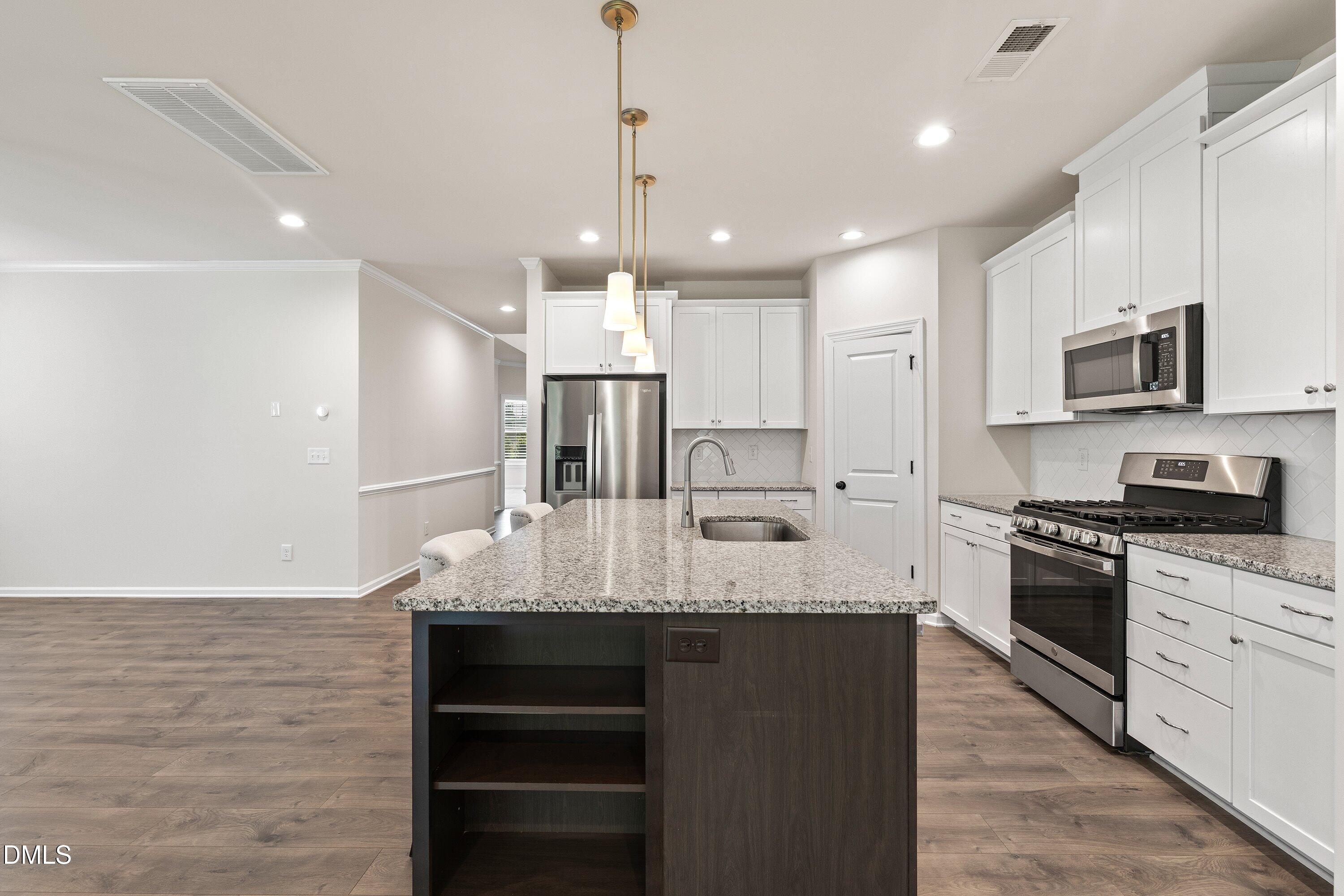 6 S Bottego Way Property Photo 14