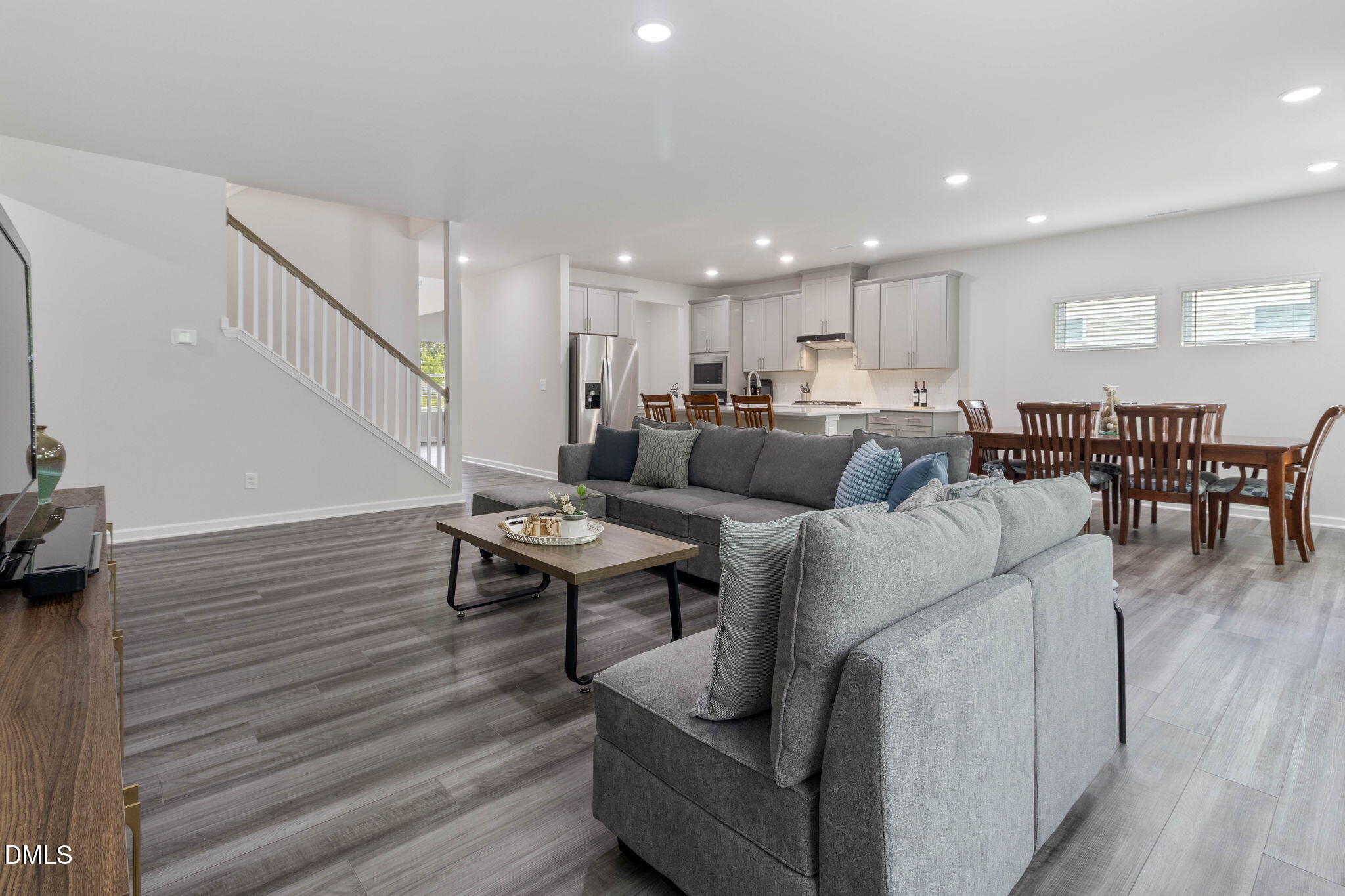 2105 Eden Shire Way Property Photo 15