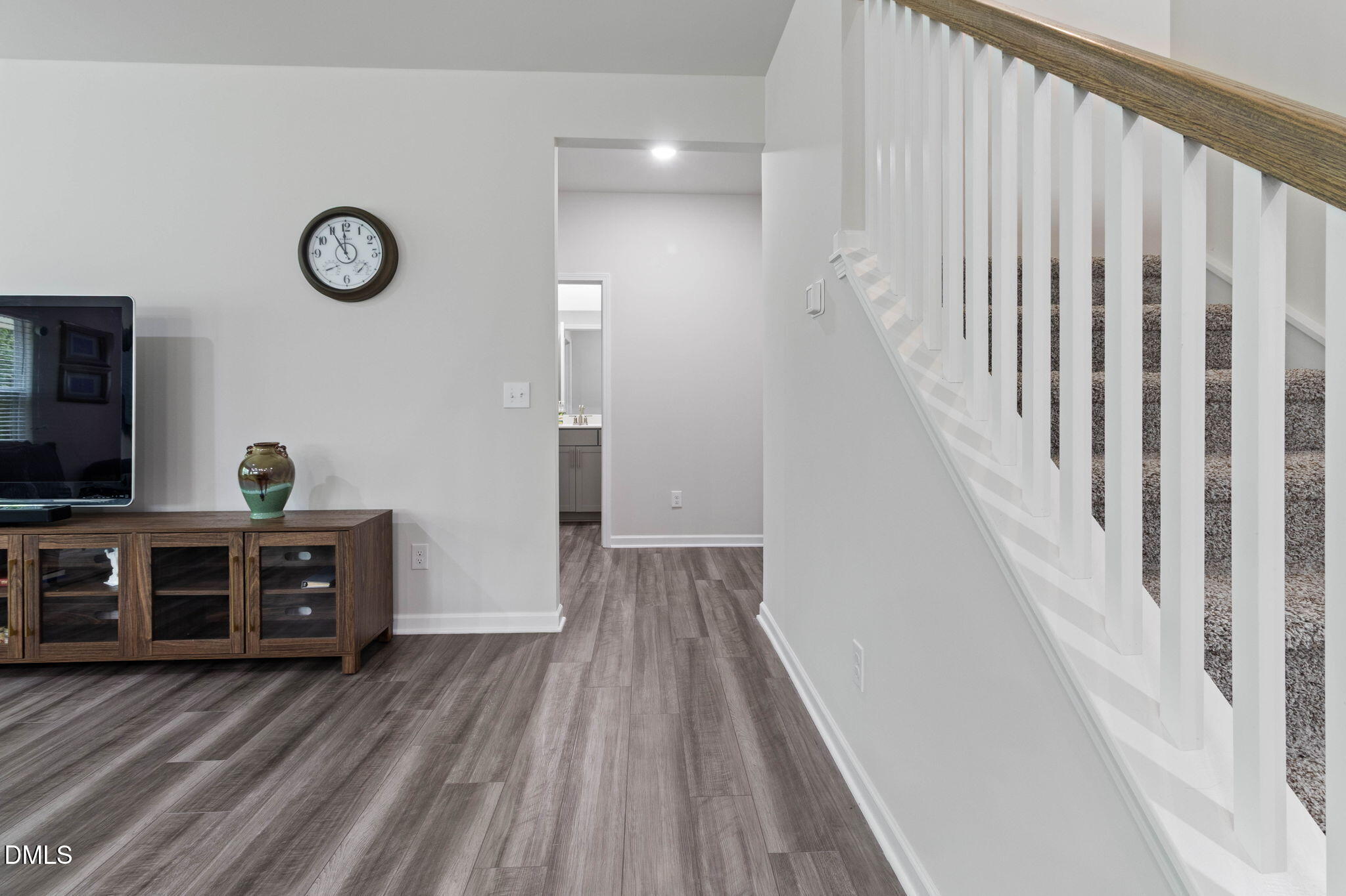2105 Eden Shire Way Property Photo 24