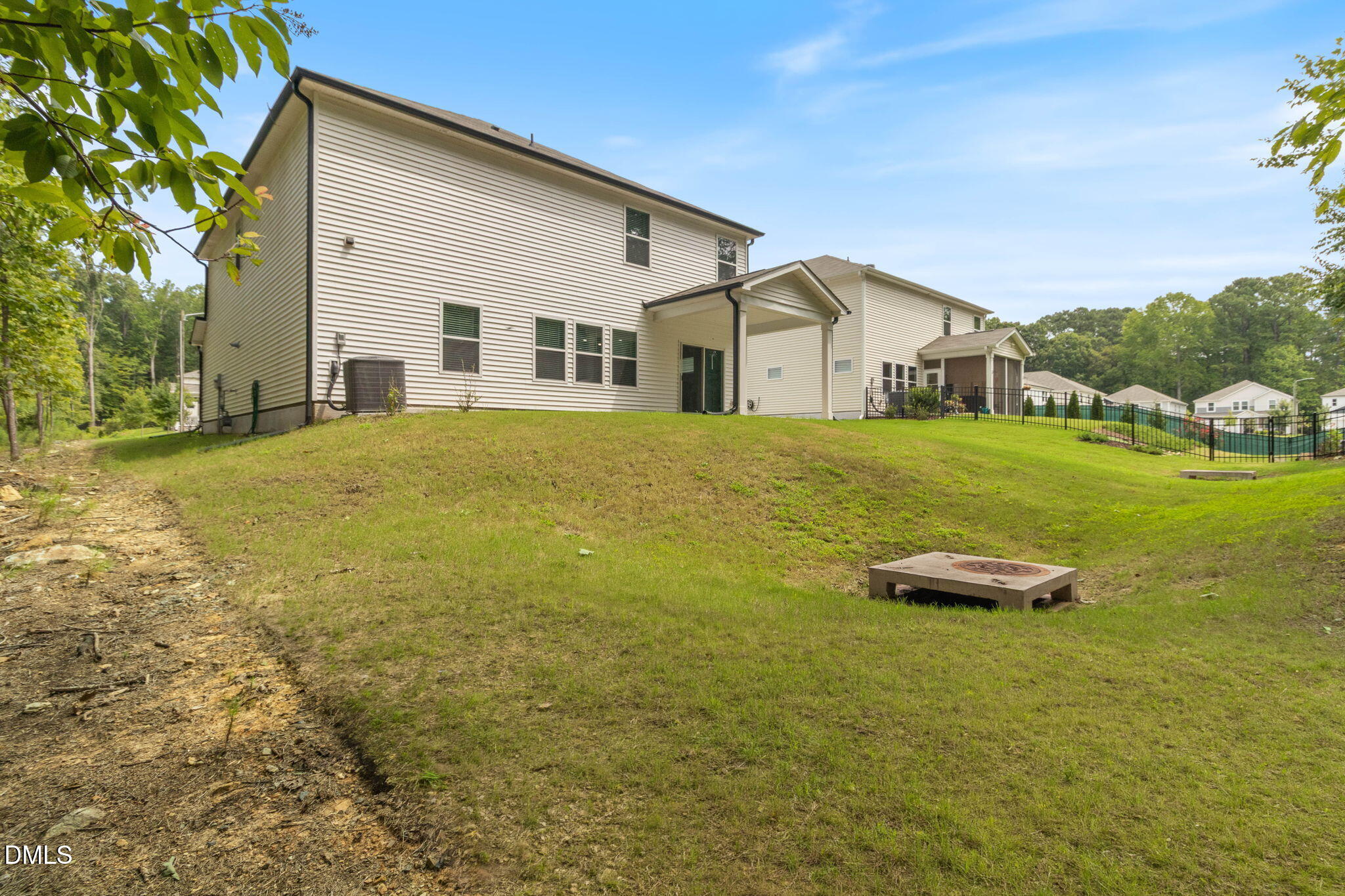 2105 Eden Shire Way Property Photo 47
