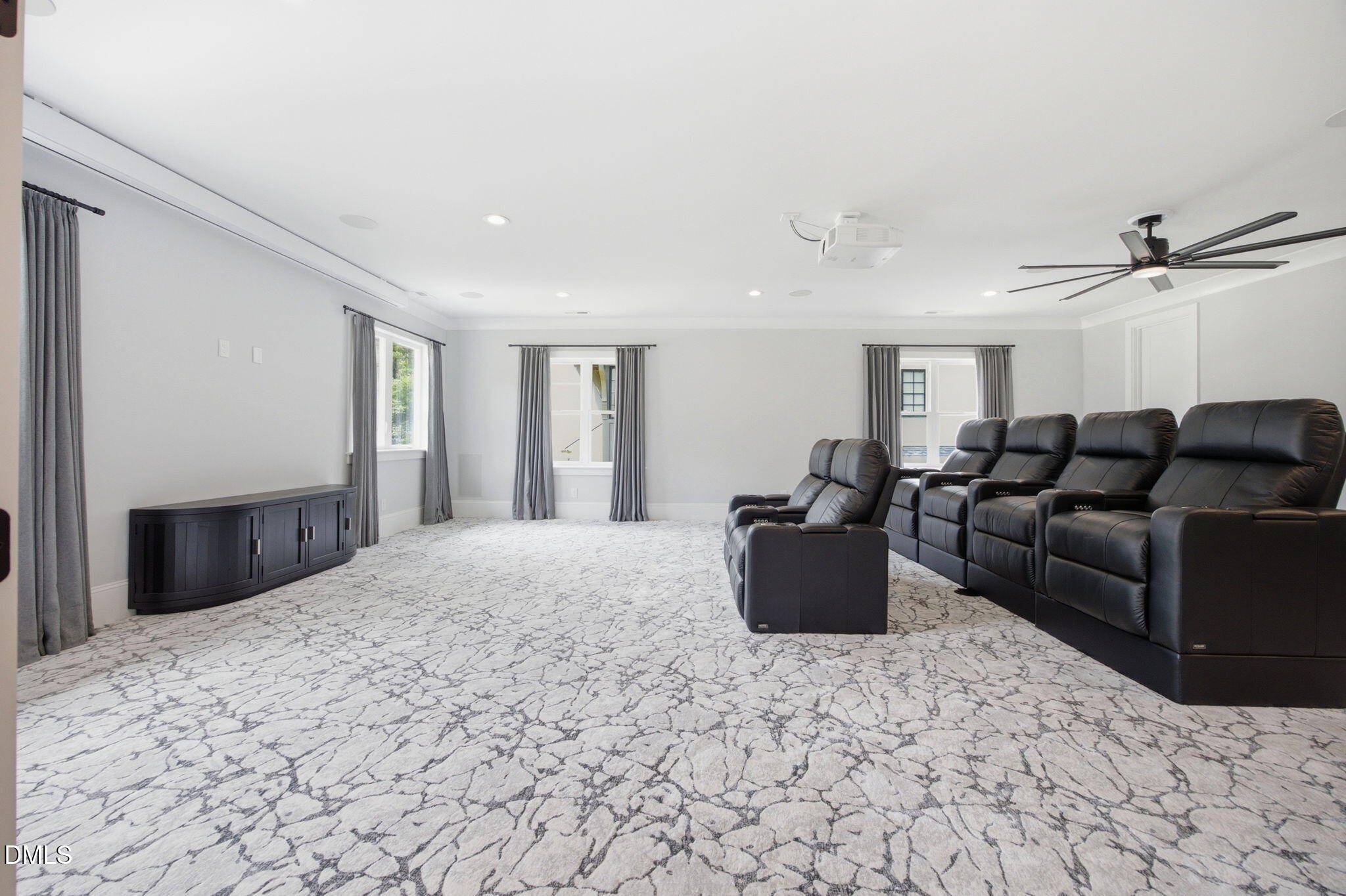 3418 Edgemont Drive Property Photo 40