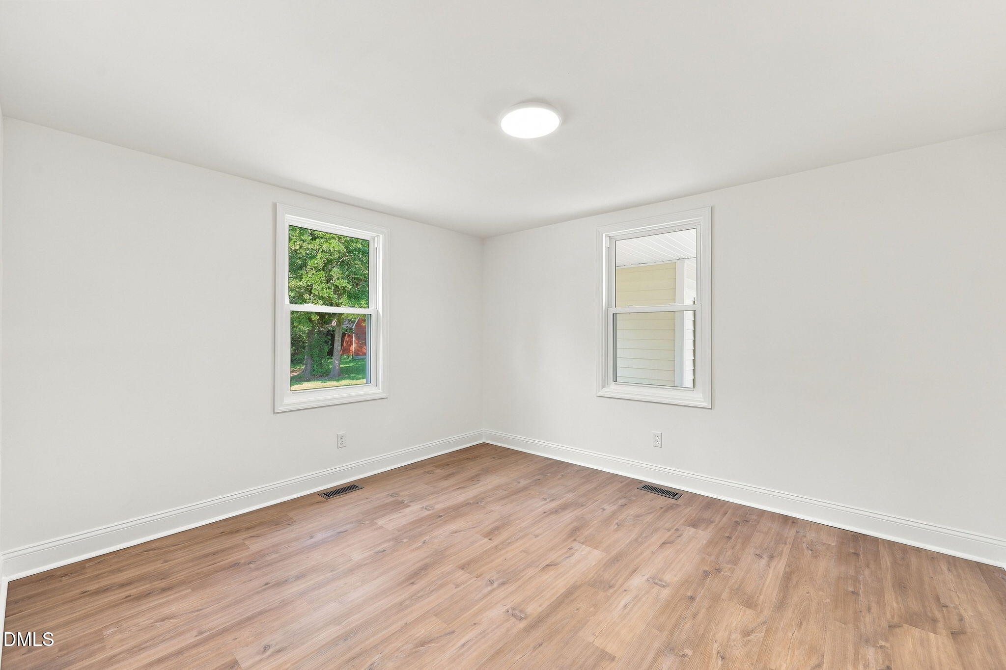 1409 Tulip Street Property Photo 15