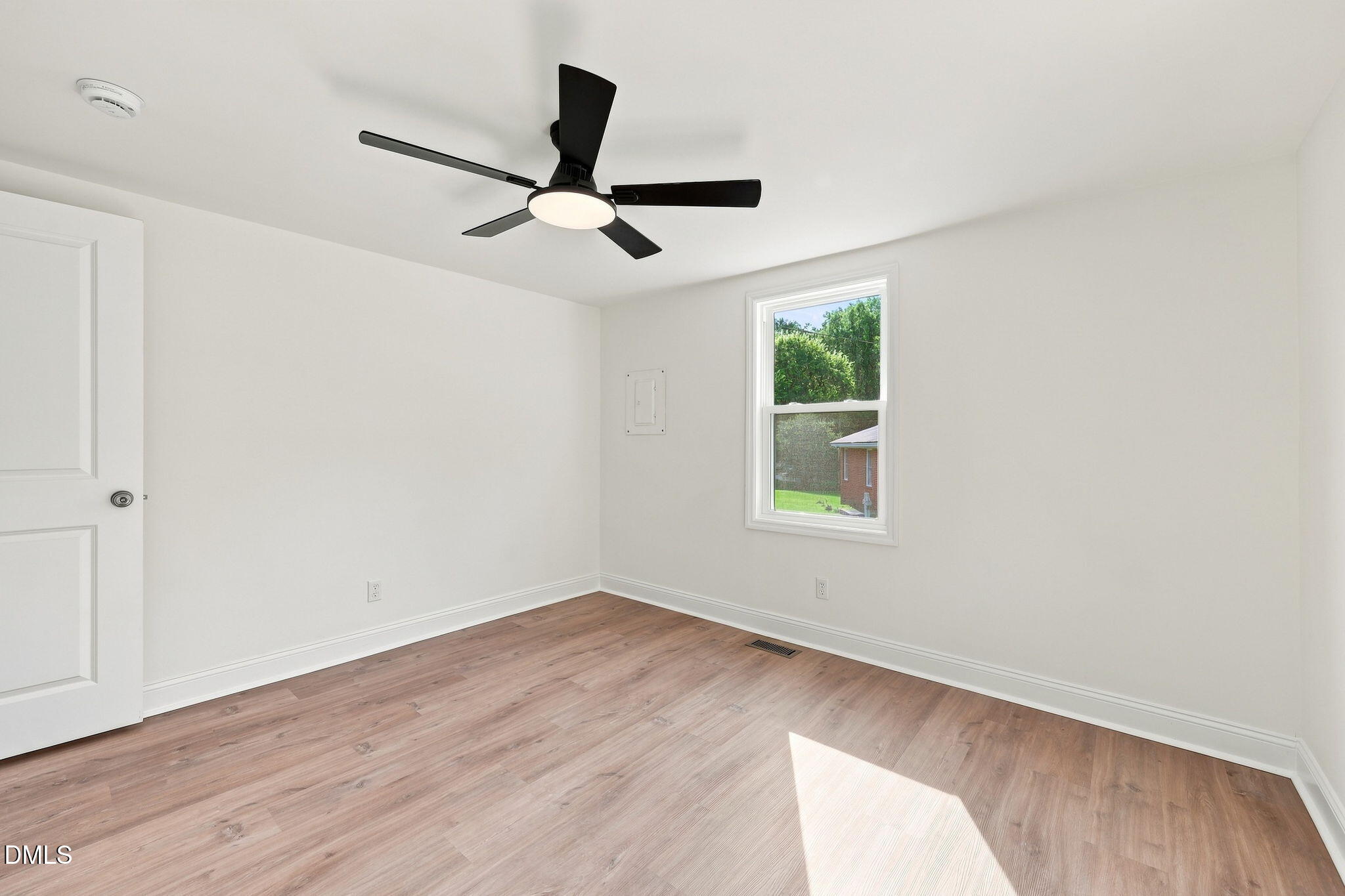 1409 Tulip Street Property Photo 21