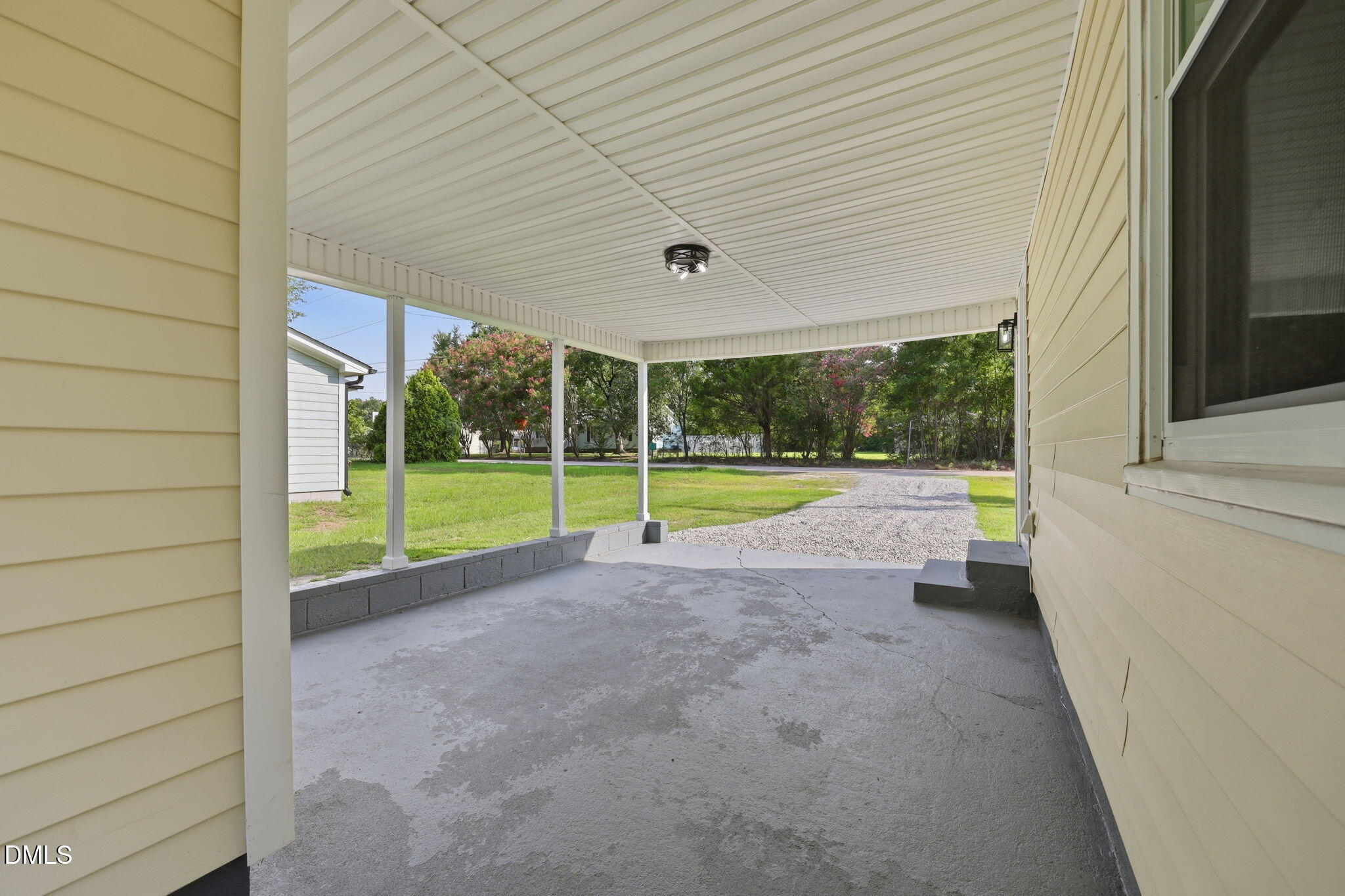 1409 Tulip Street Property Photo 27
