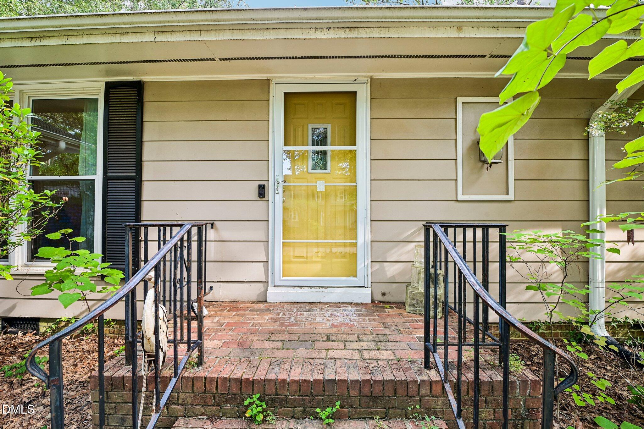 1421 Elberon Place Property Photo 2