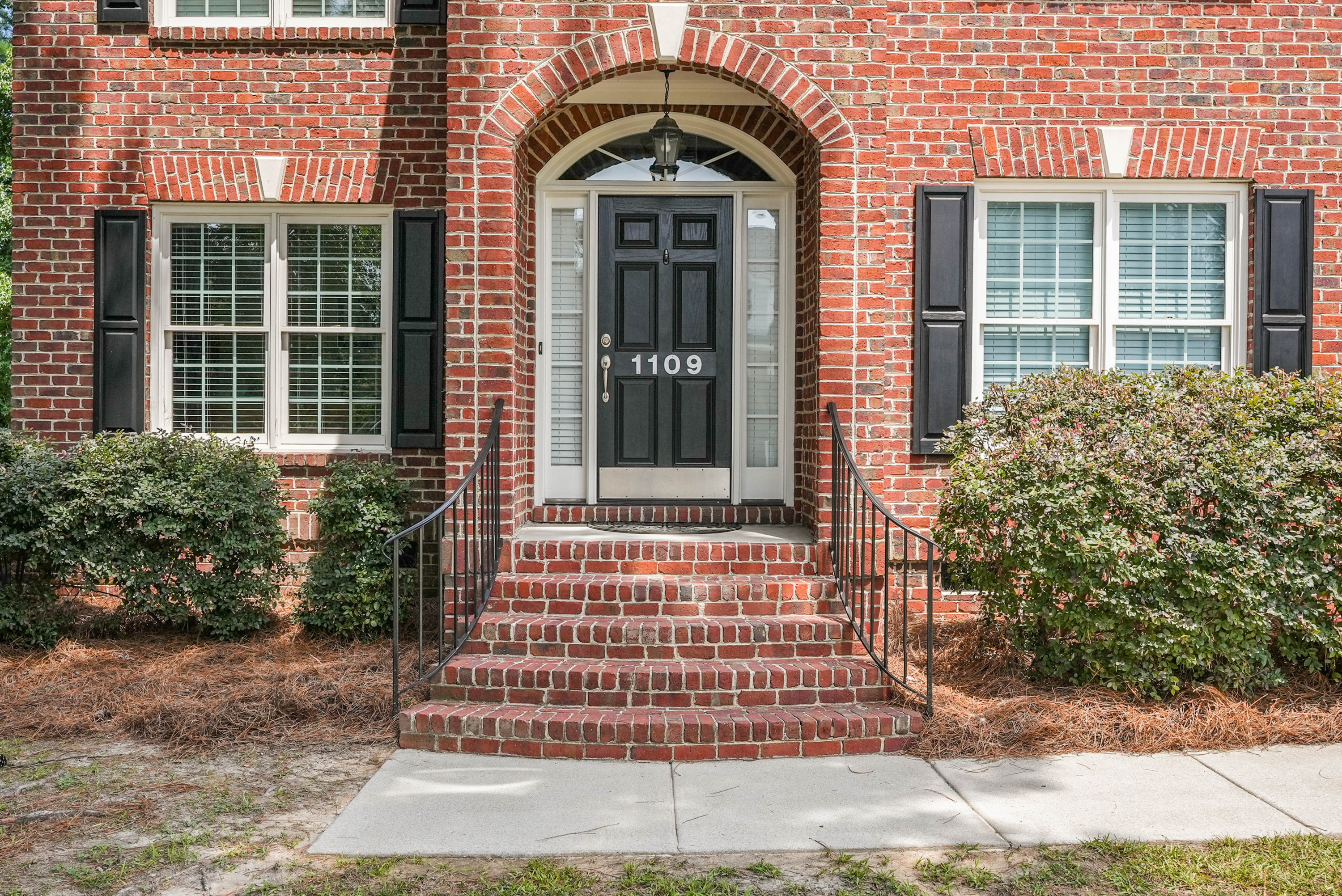 1109 Clematis Street Property Photo 4