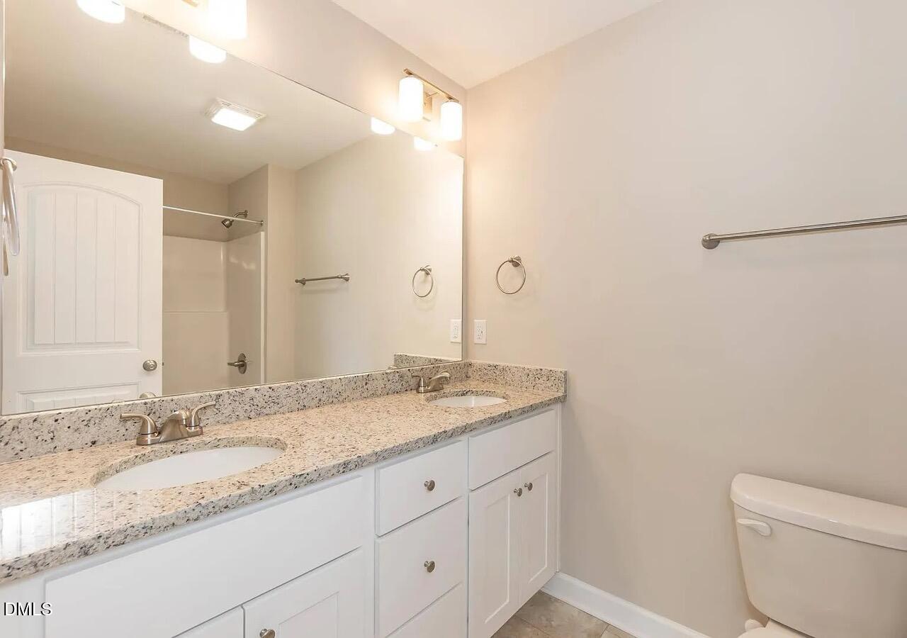 705 E Spruce Street Property Photo 11