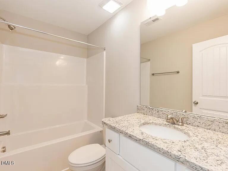705 E Spruce Street Property Photo 14