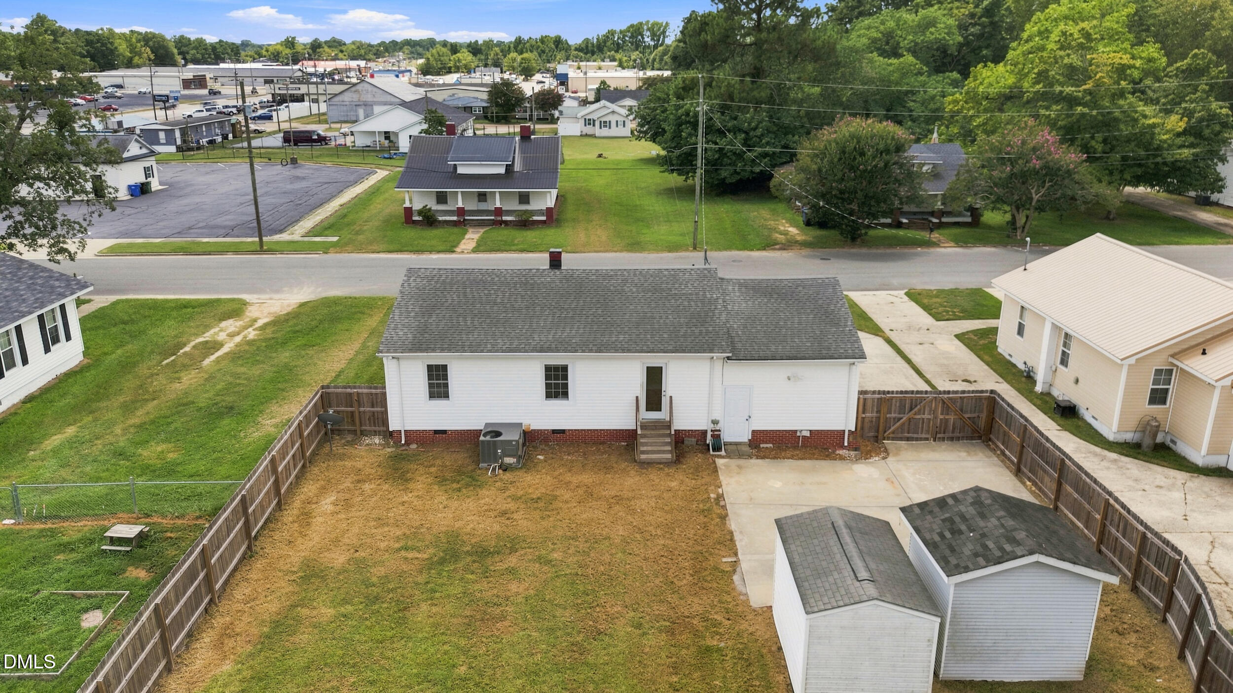 206 W Woodall Street Property Photo 31