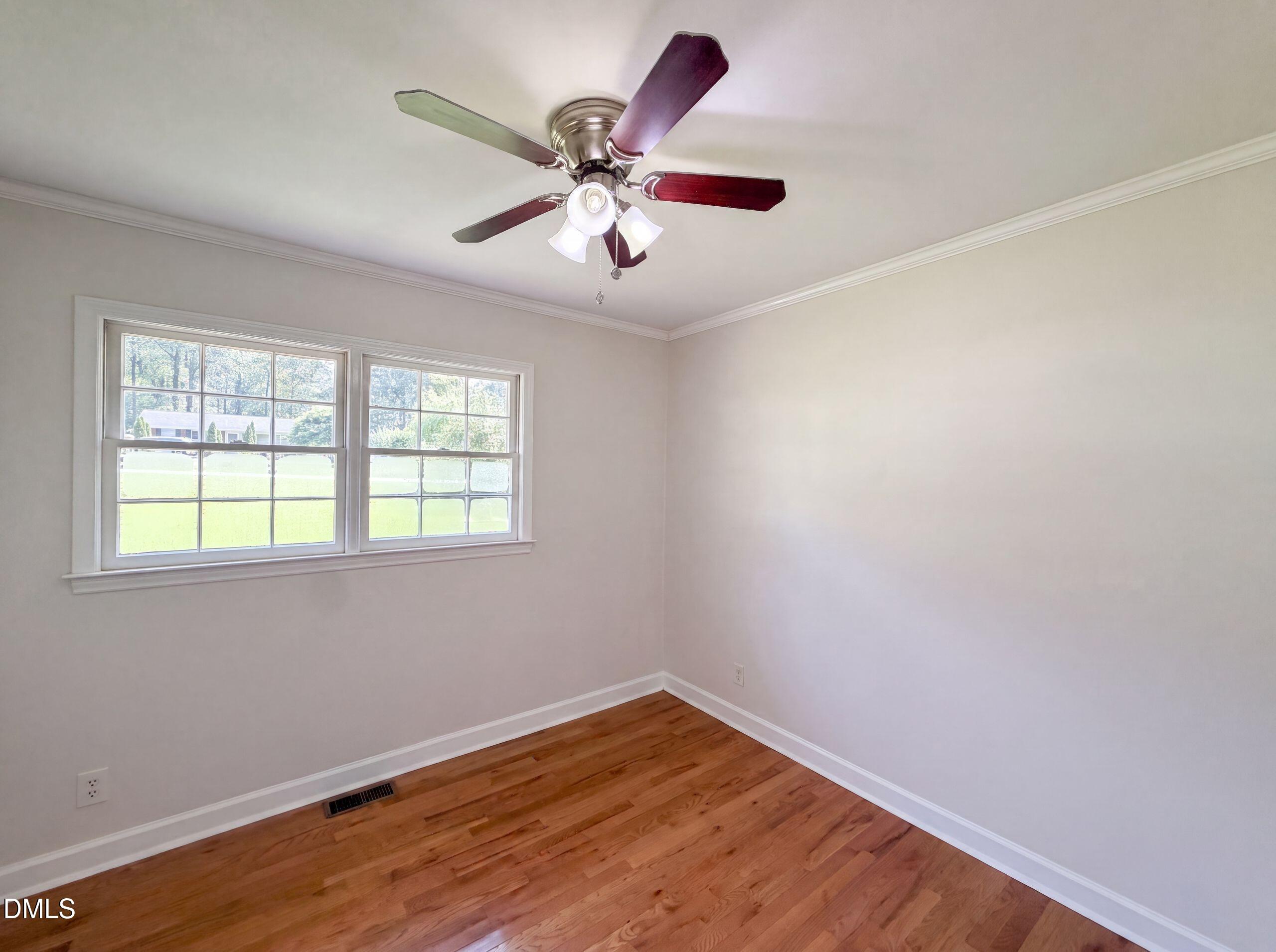 3907 Alameda Street Property Photo 8