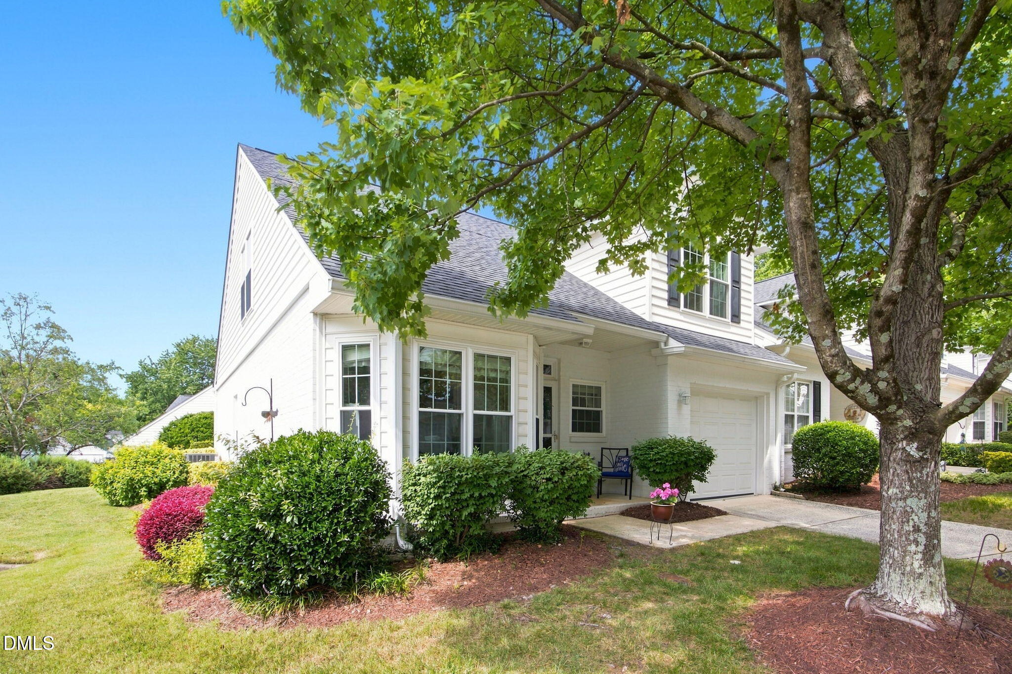 1601 Poets Glade Drive Property Photo 1