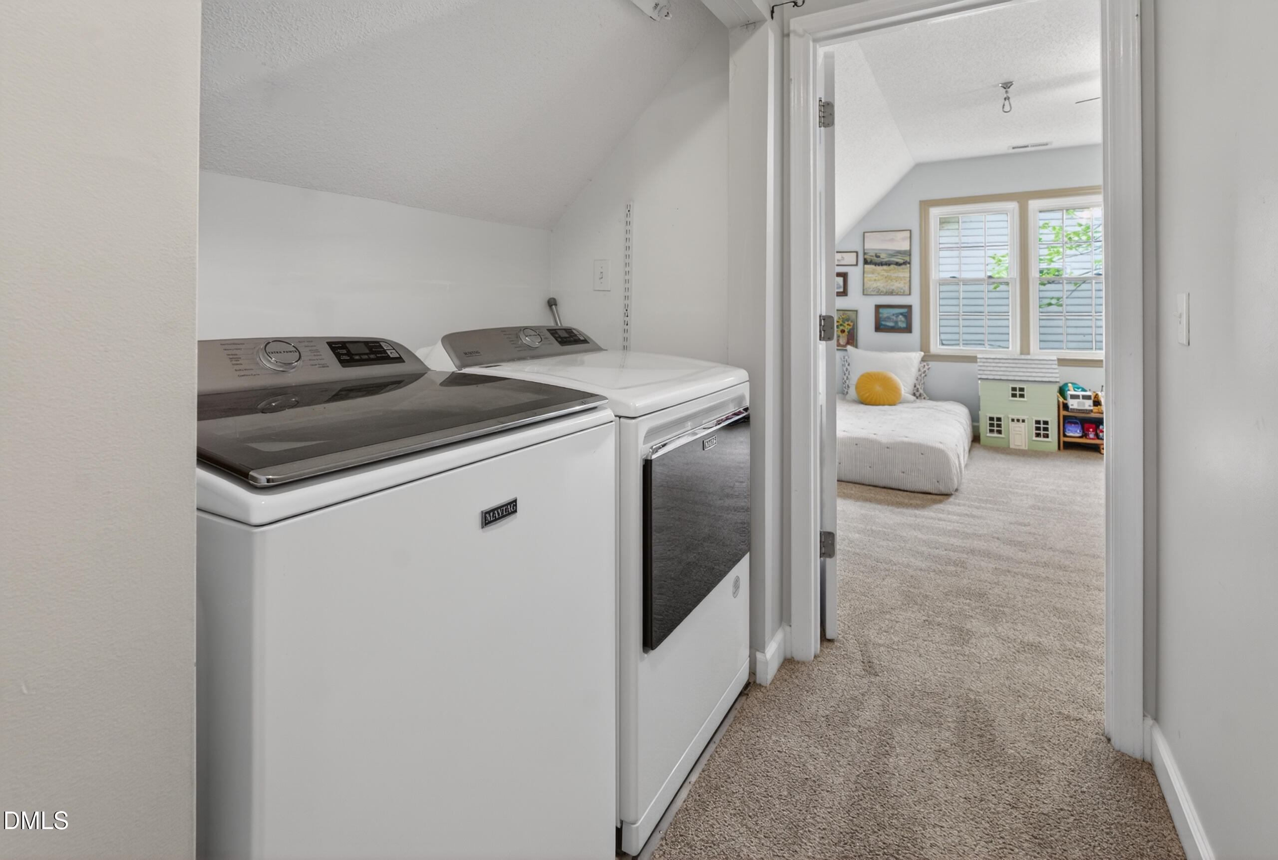 956 E Durness Court Property Photo 47