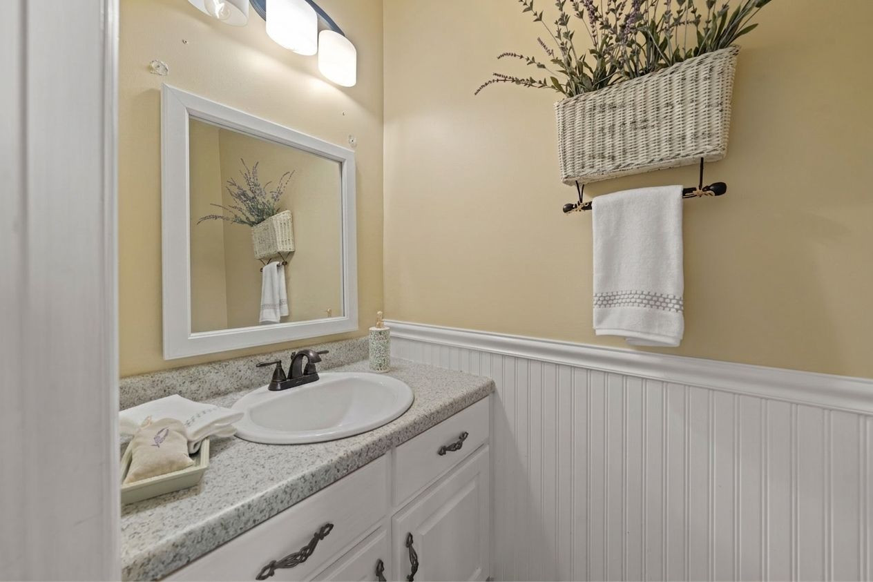 178 Windsor Green Drive Property Photo 20