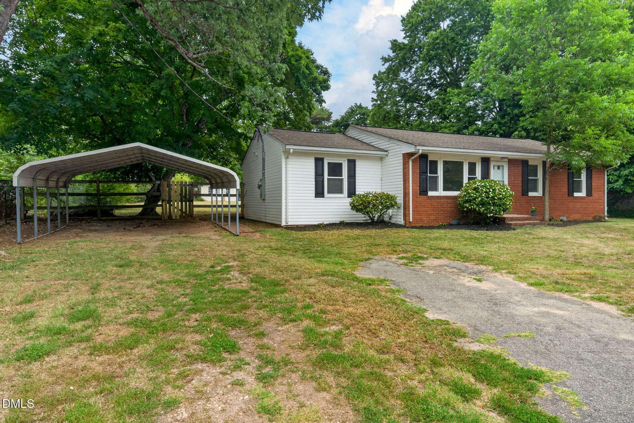 4120 Campbell Road Property Photo 2