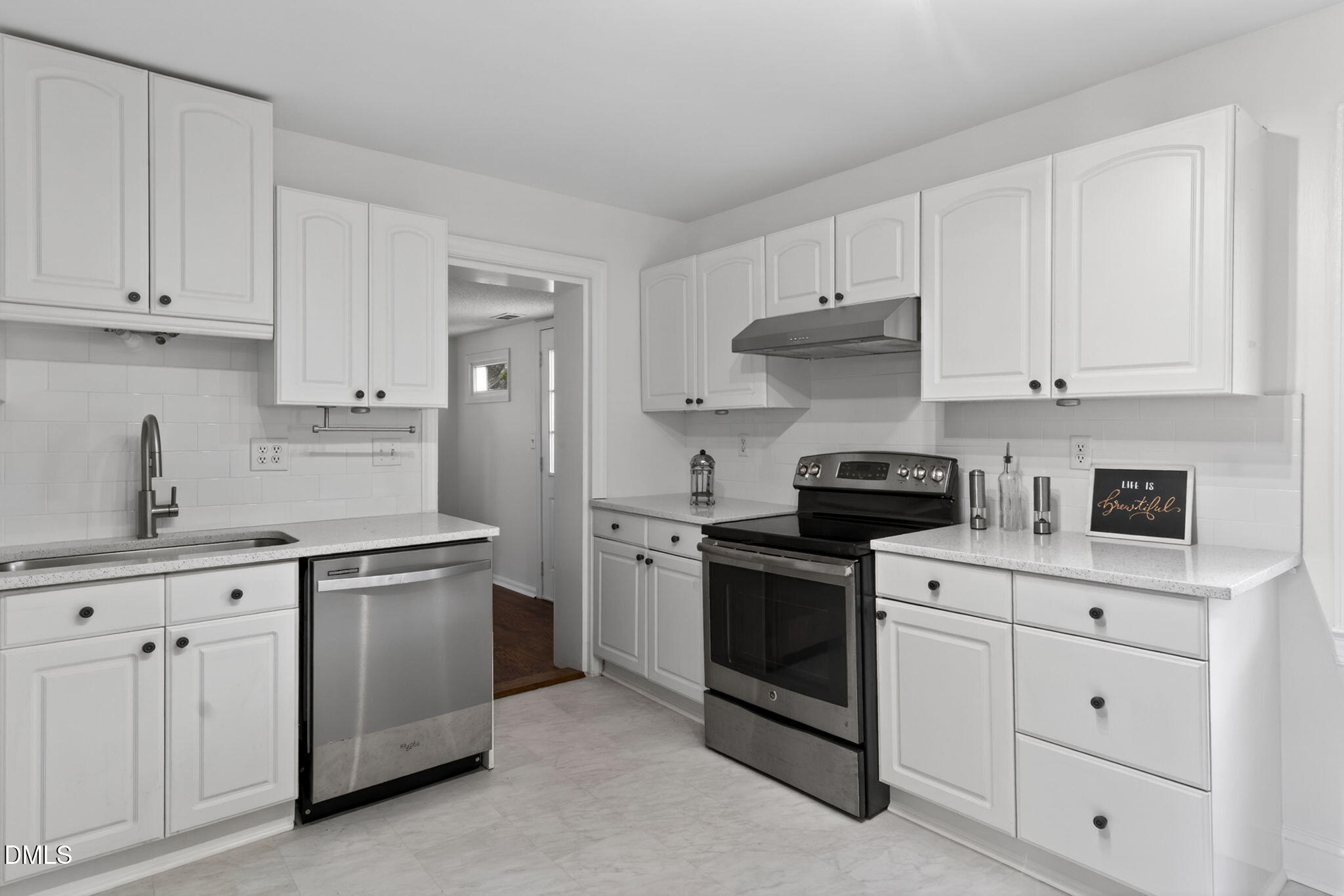 4120 Campbell Road Property Photo 13