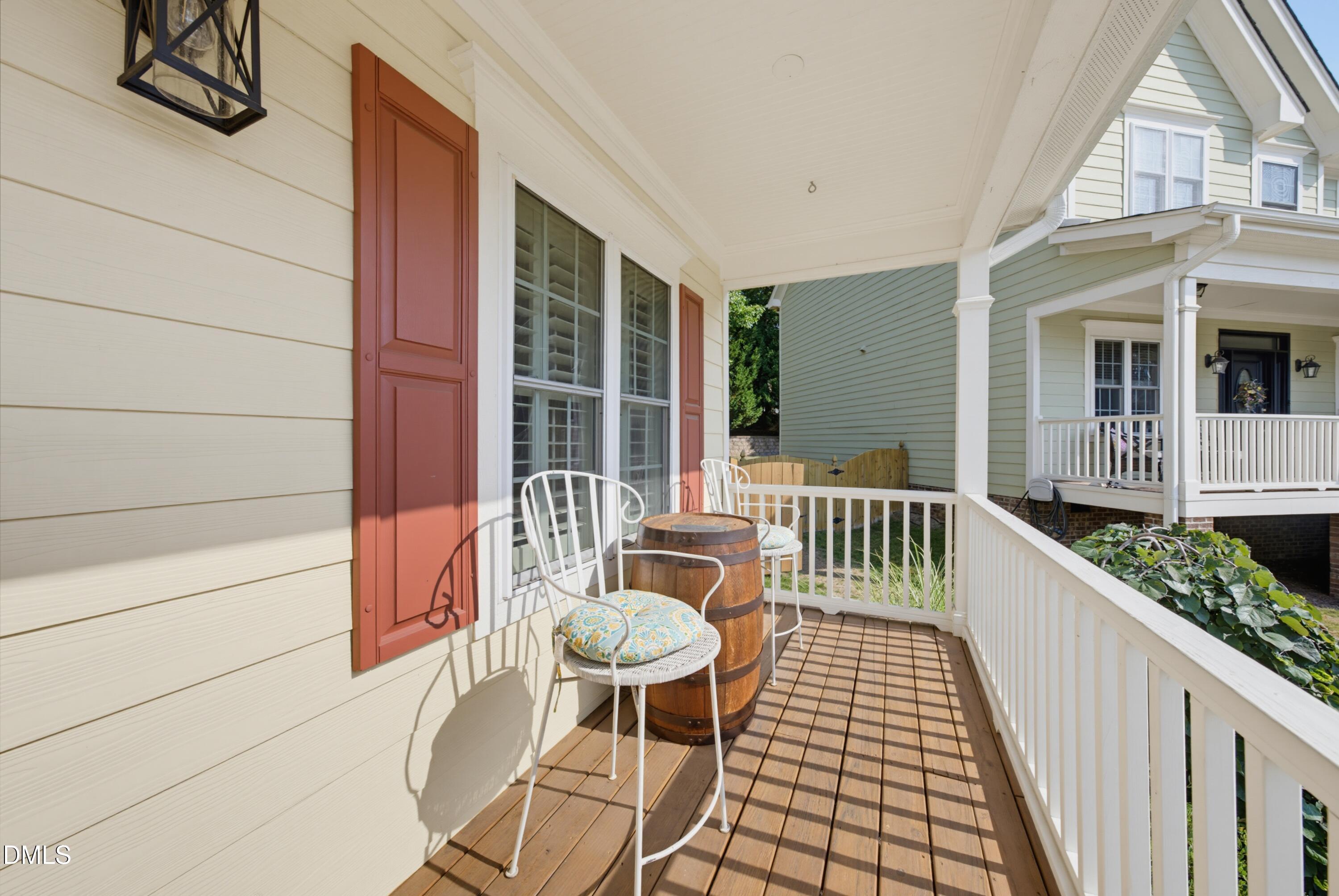 1141 Bexley Hills Bend Property Photo 5