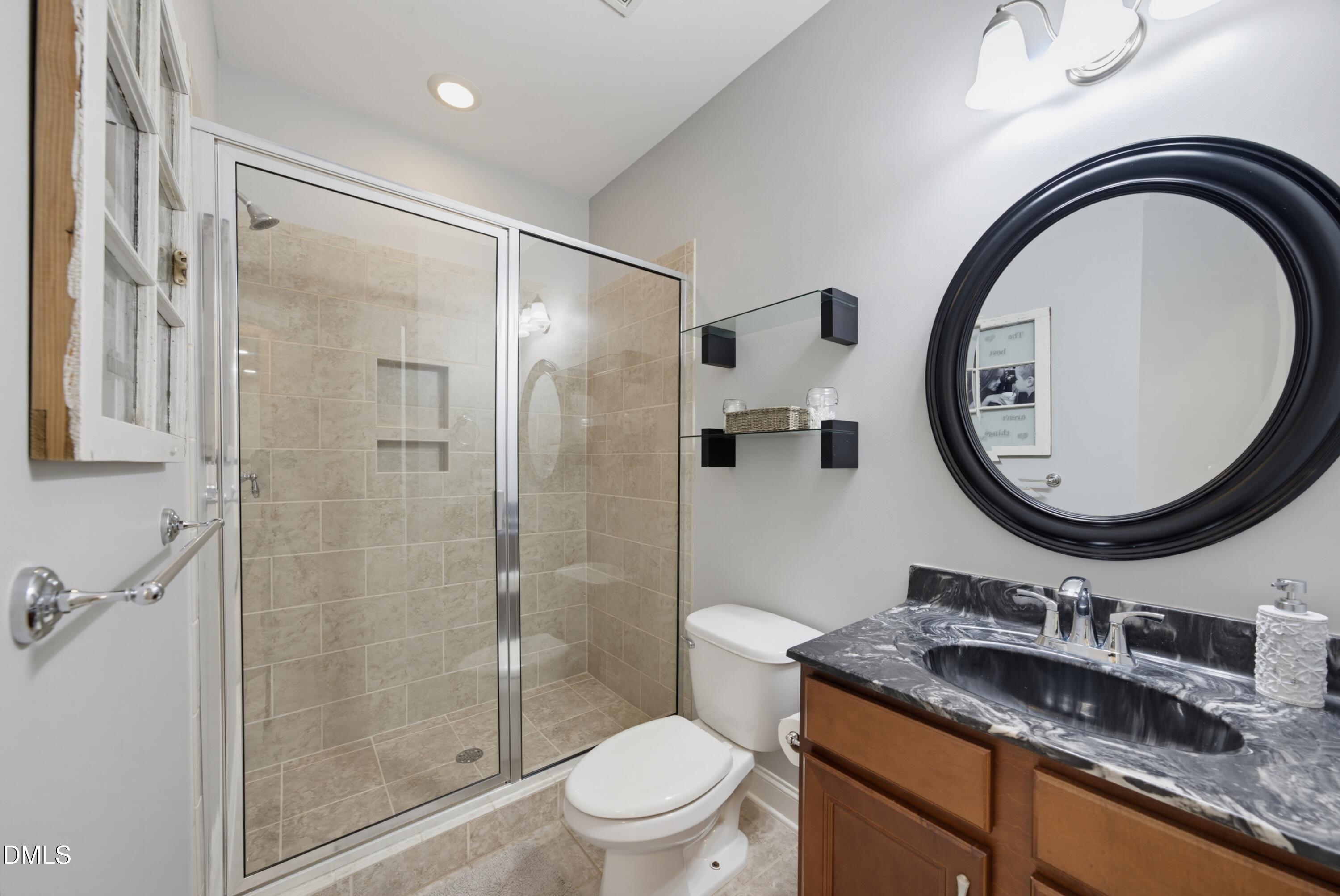 1141 Bexley Hills Bend Property Photo 9