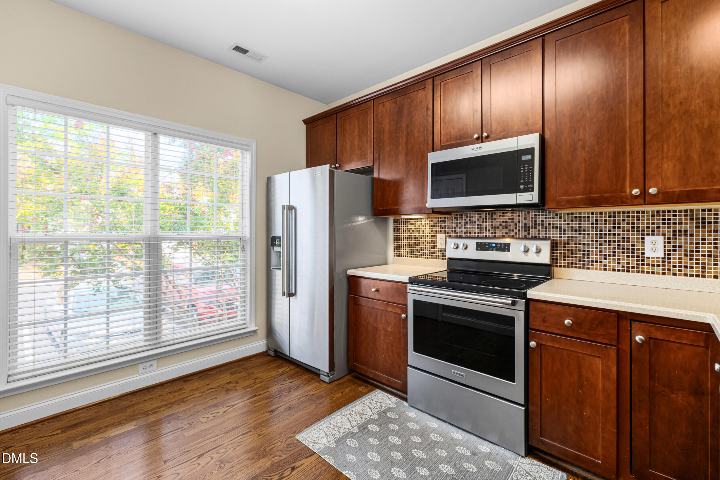 3024 Settle In Lane Property Photo 6