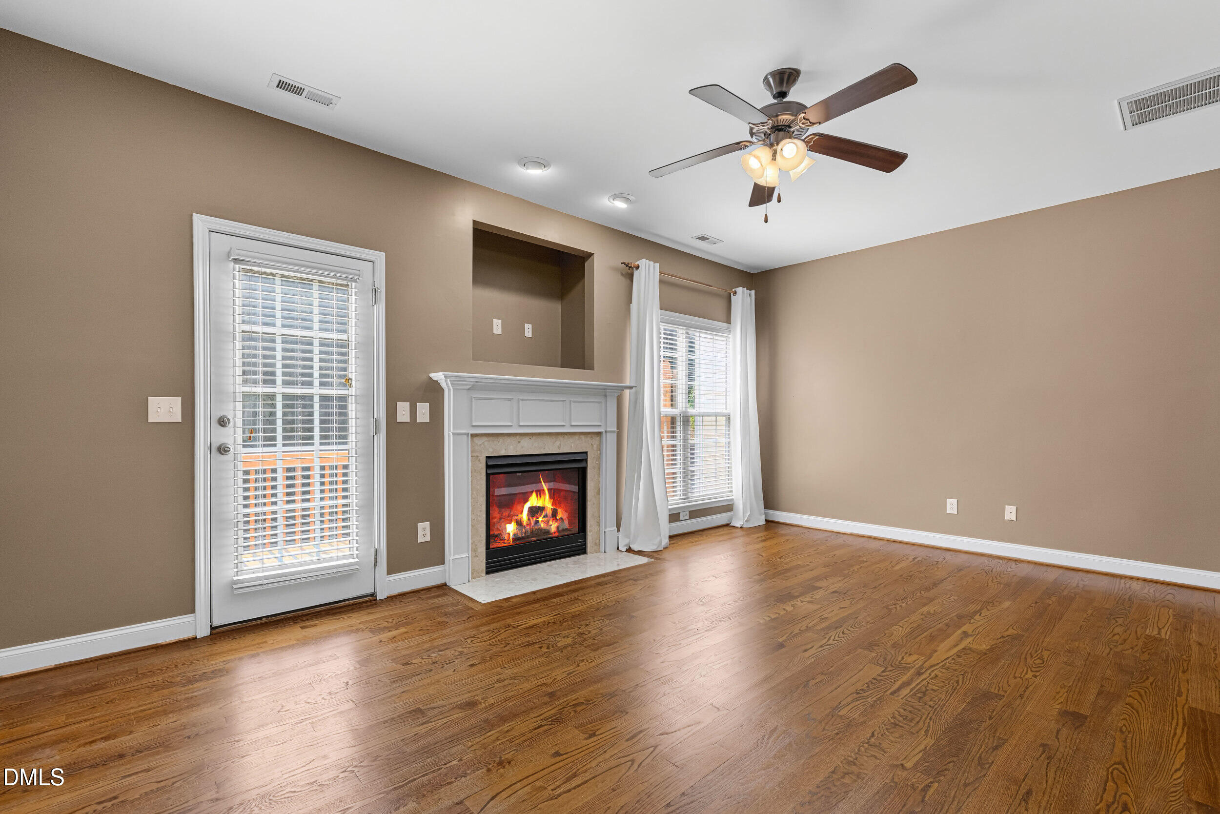 3024 Settle In Lane Property Photo 13