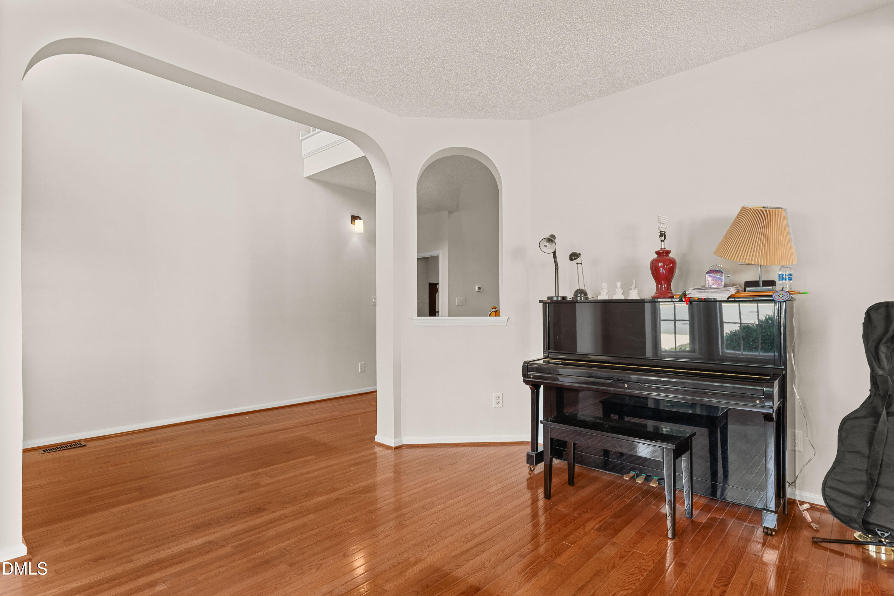 5512 Windy Gap Court Property Photo 3