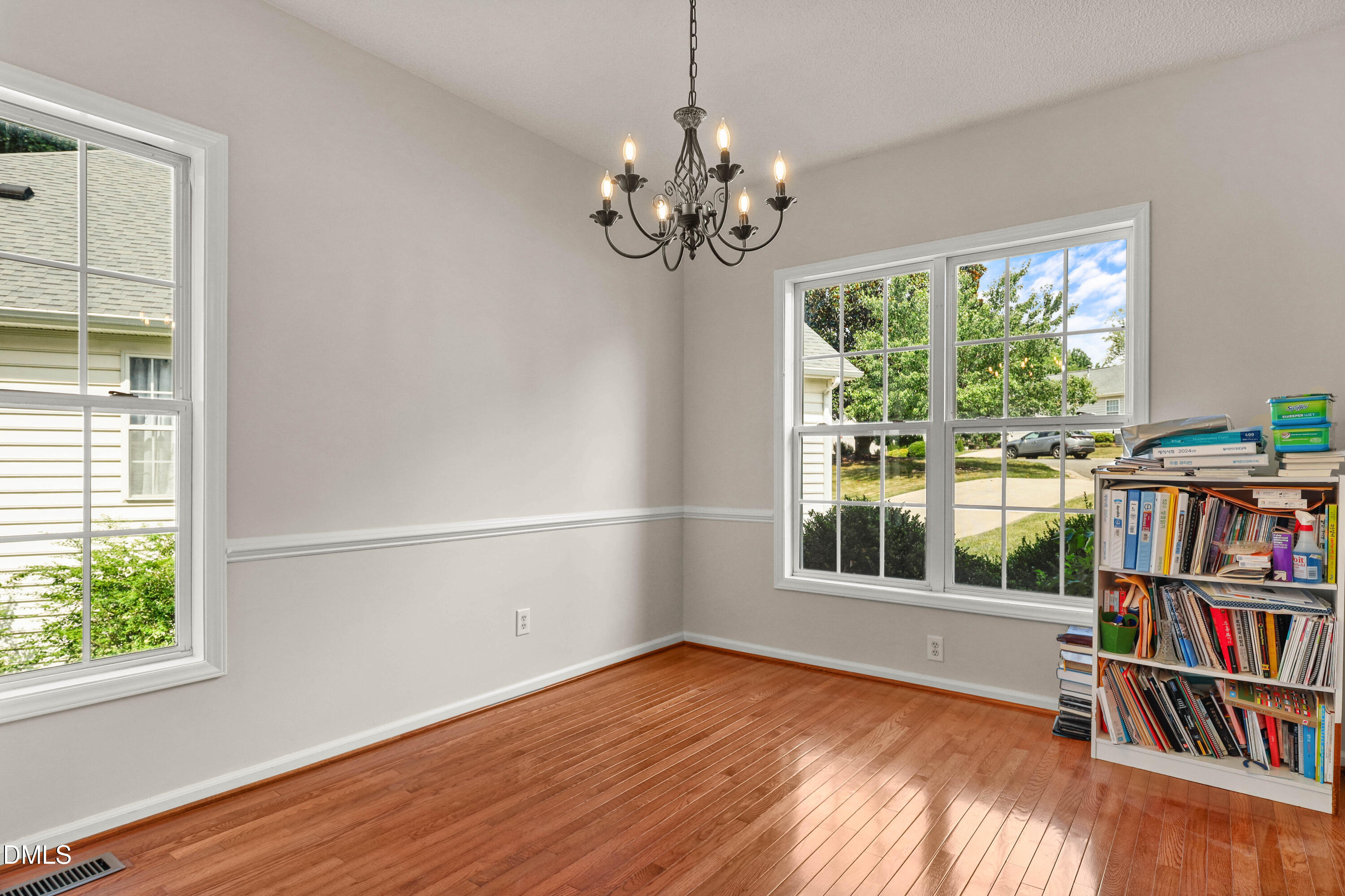 5512 Windy Gap Court Property Photo 4