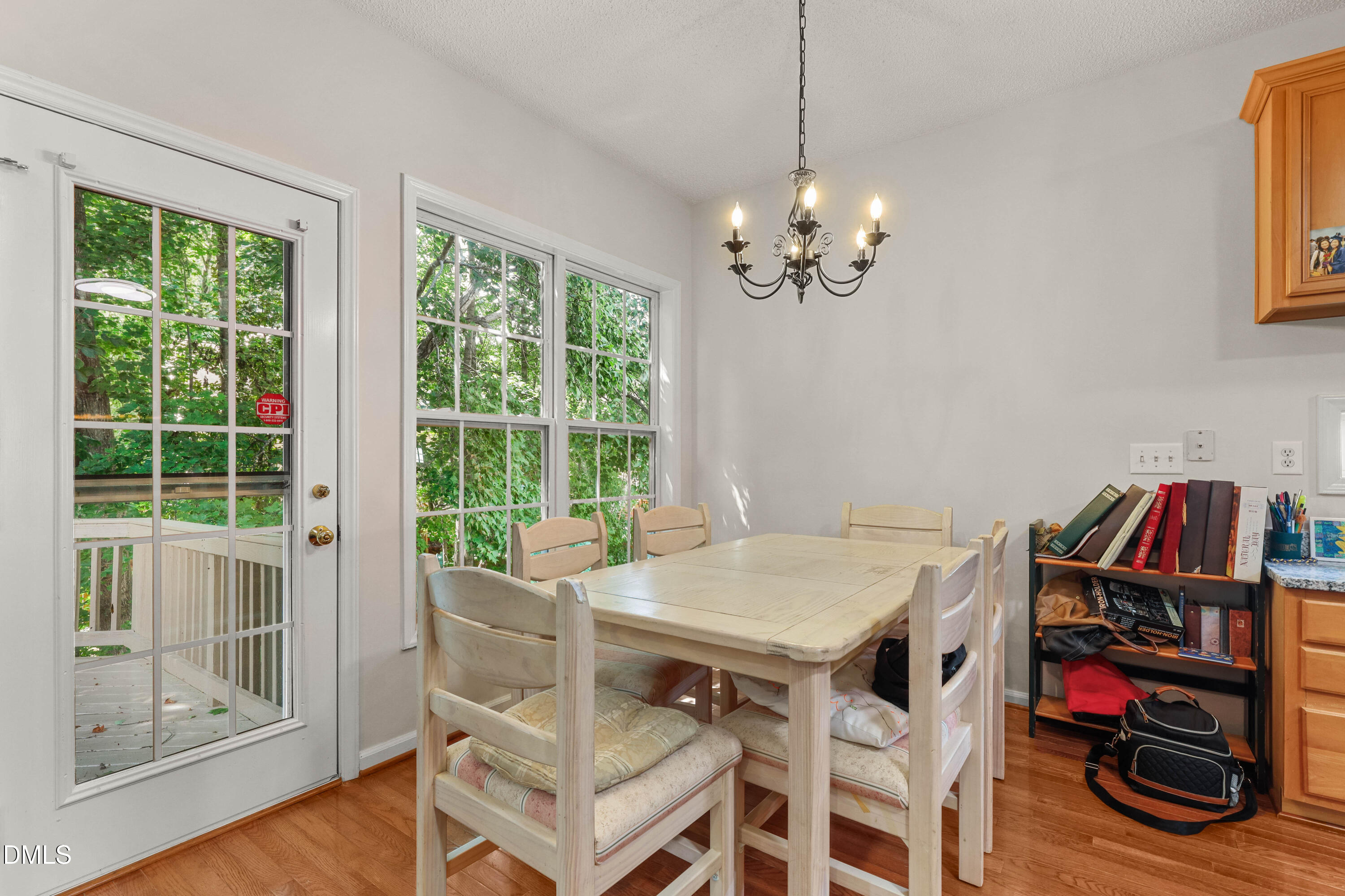 5512 Windy Gap Court Property Photo 9
