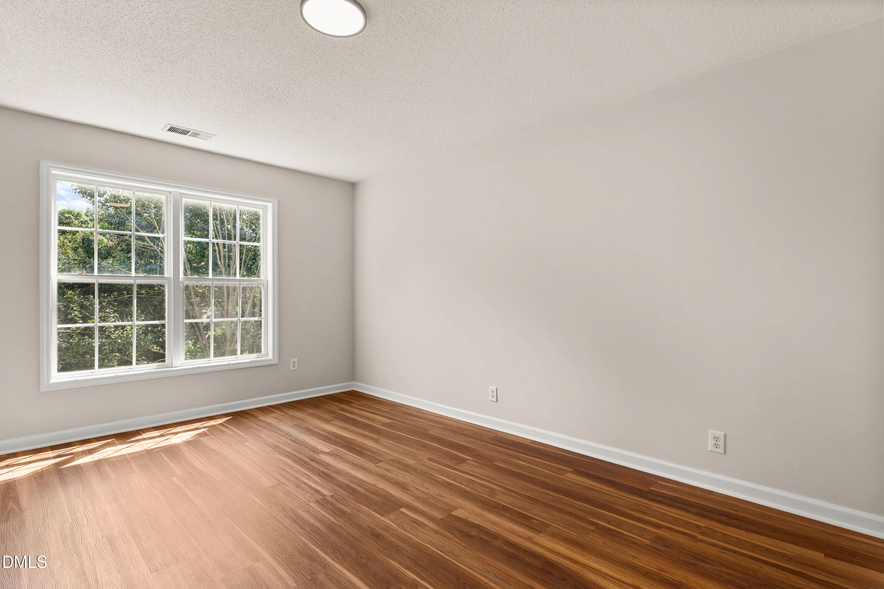 5512 Windy Gap Court Property Photo 23