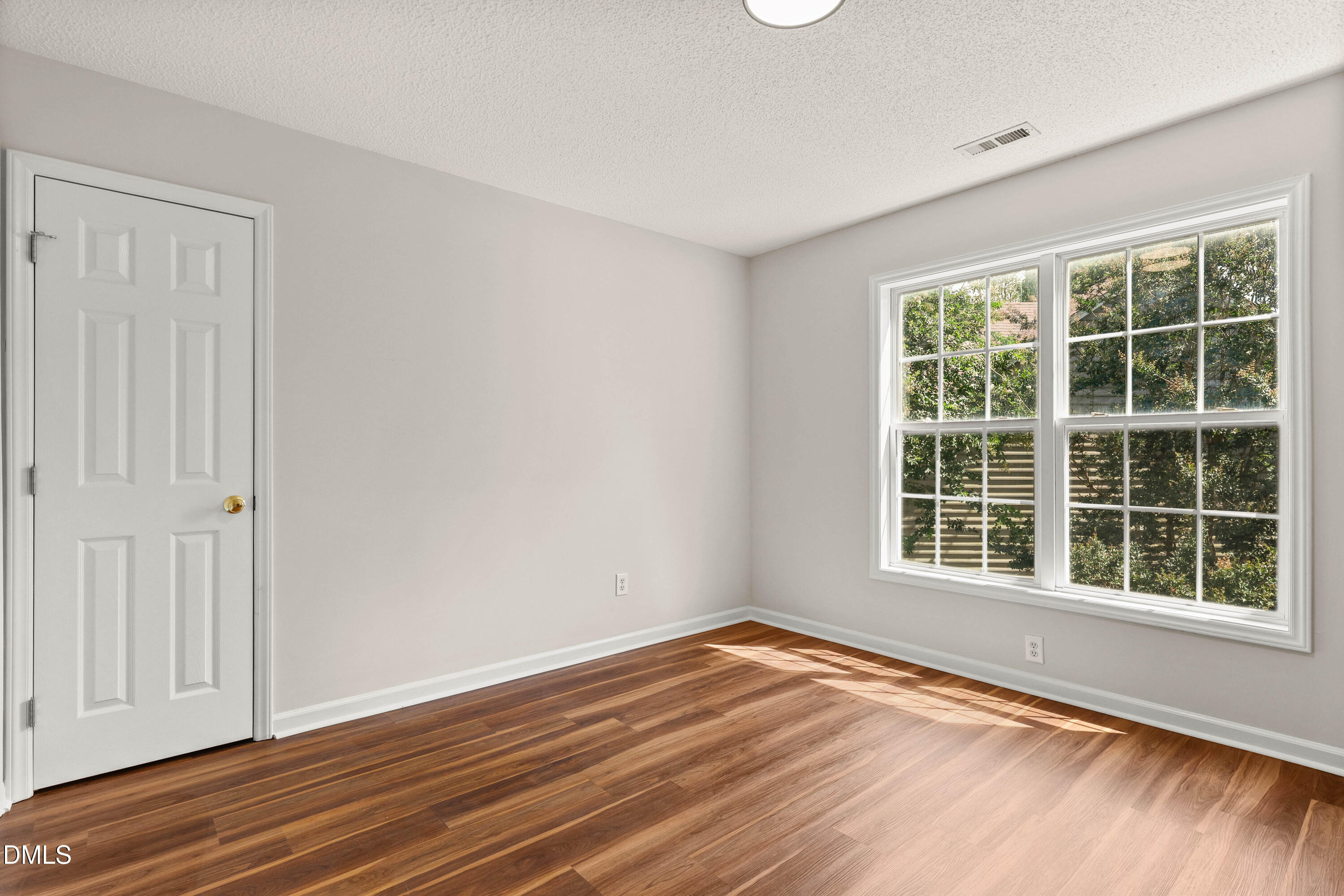 5512 Windy Gap Court Property Photo 25