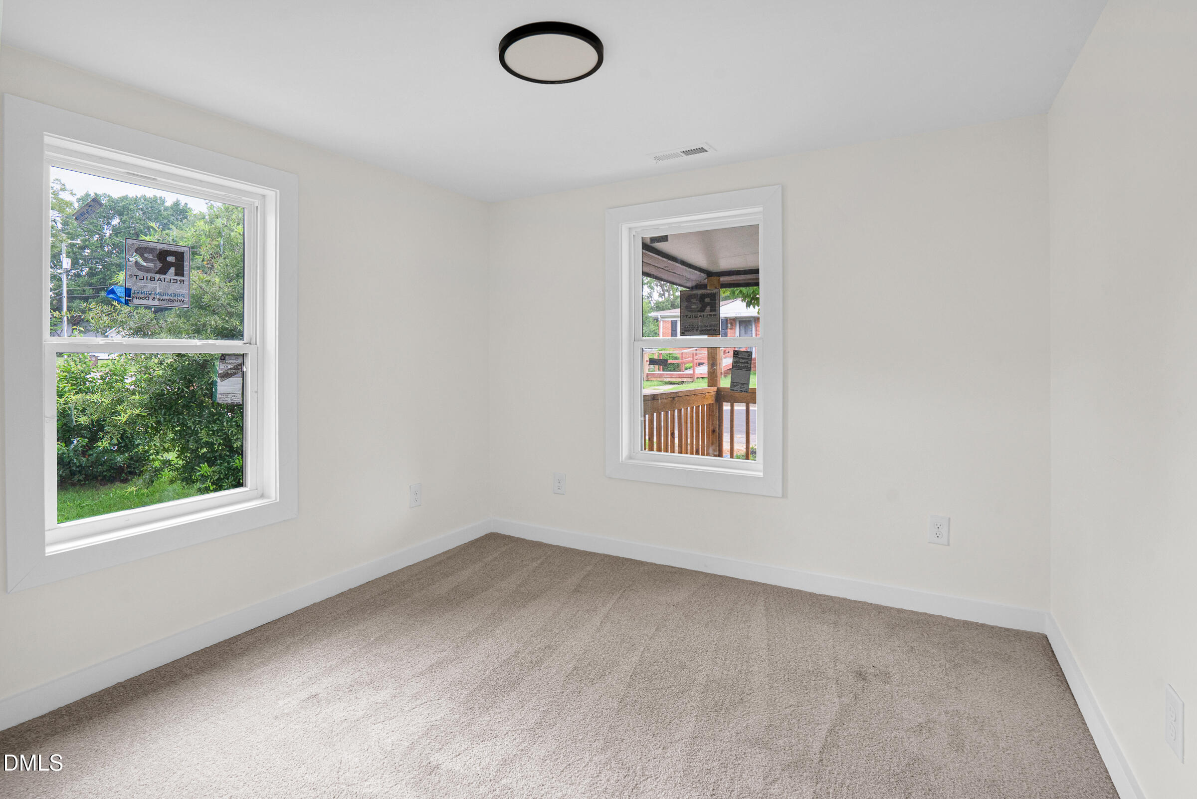 630 E Pine Avenue Property Photo 11