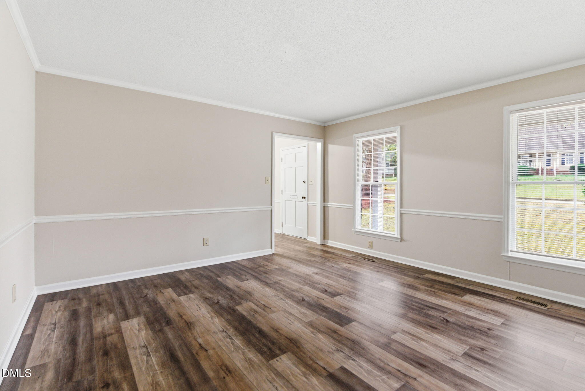8217 Clear Brook Drive Property Photo 11