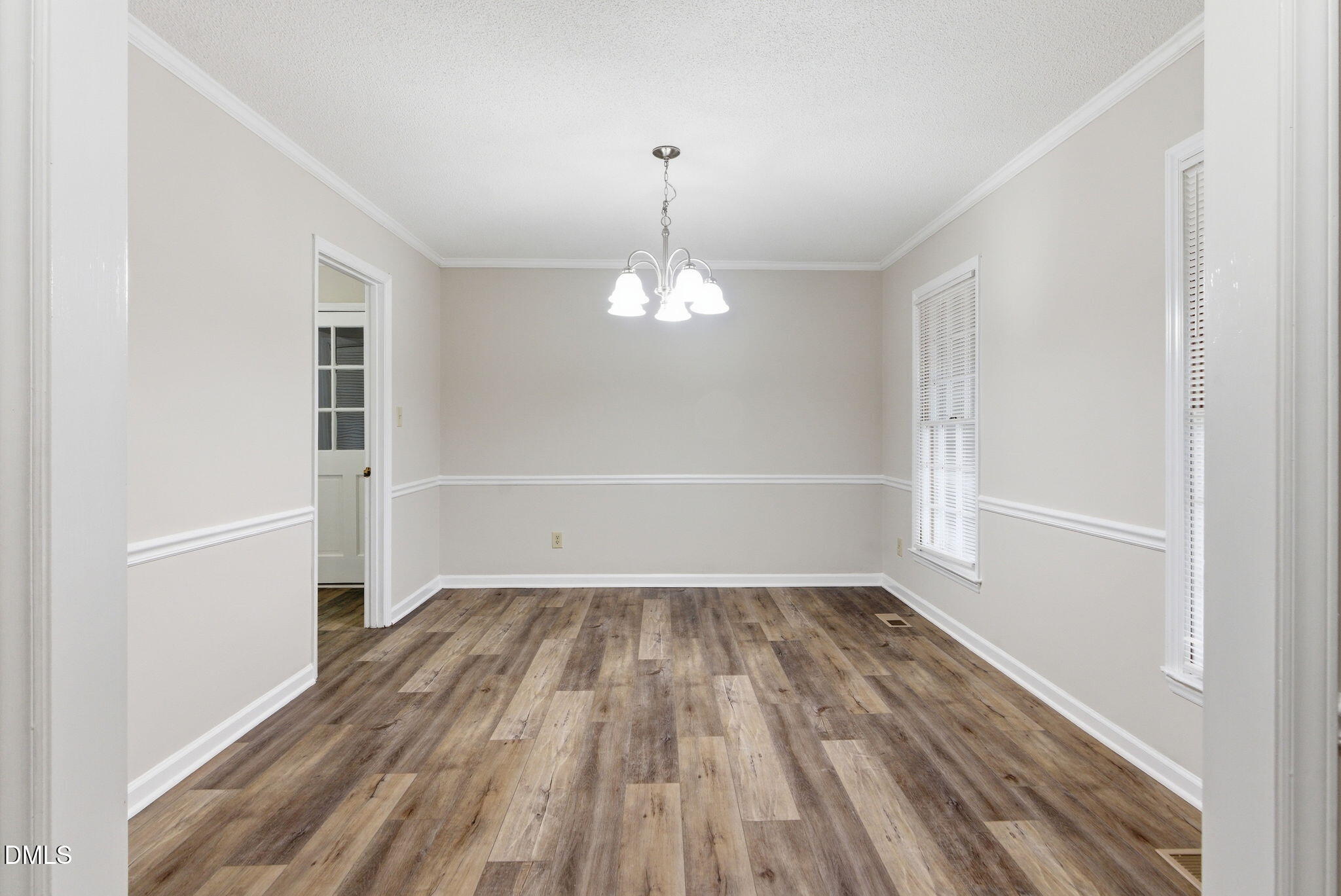 8217 Clear Brook Drive Property Photo 13