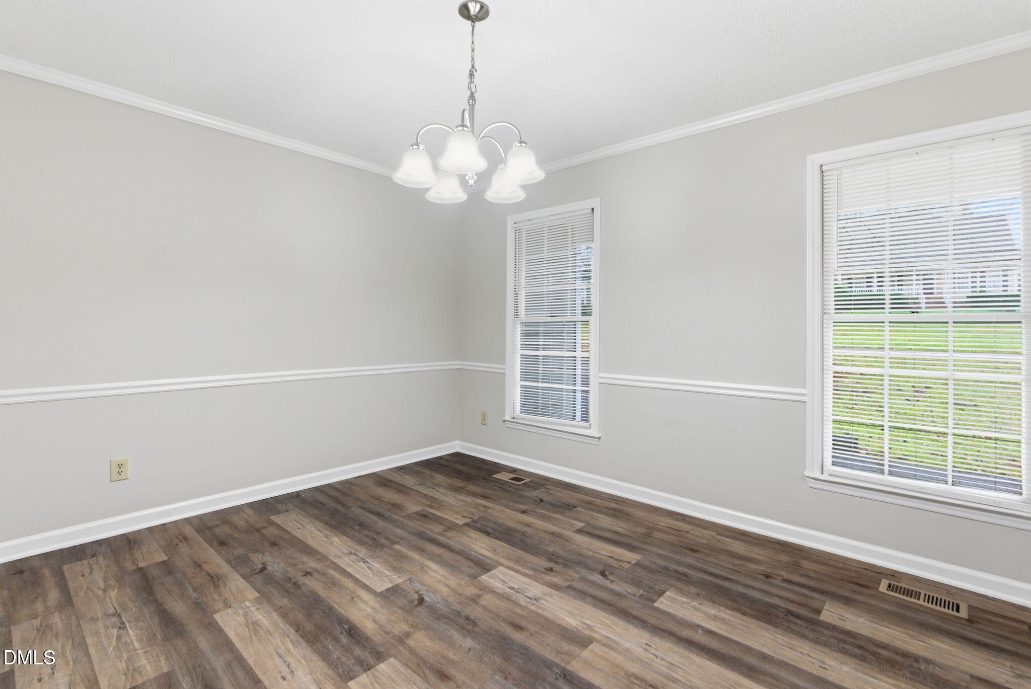 8217 Clear Brook Drive Property Photo 14