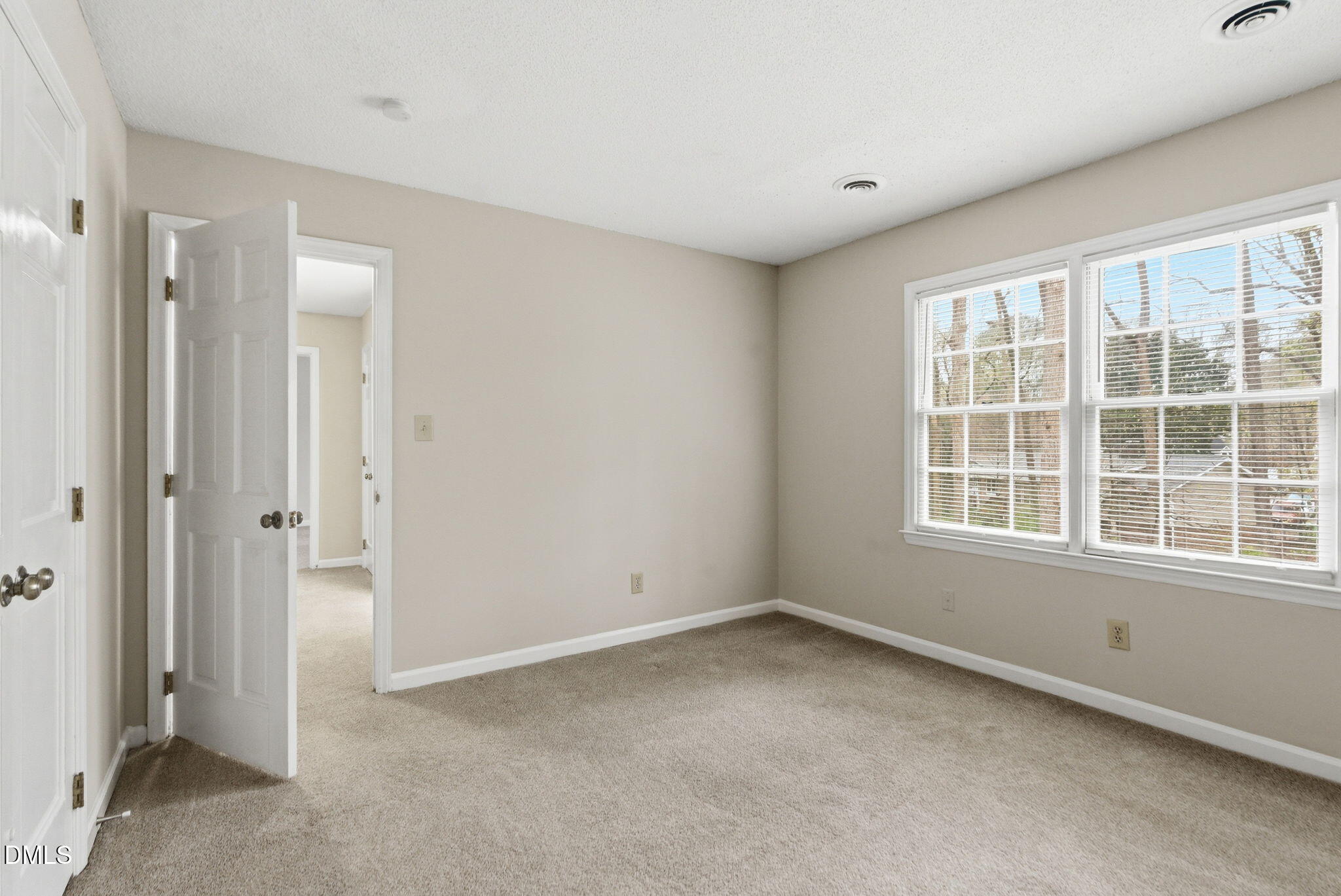 8217 Clear Brook Drive Property Photo 30