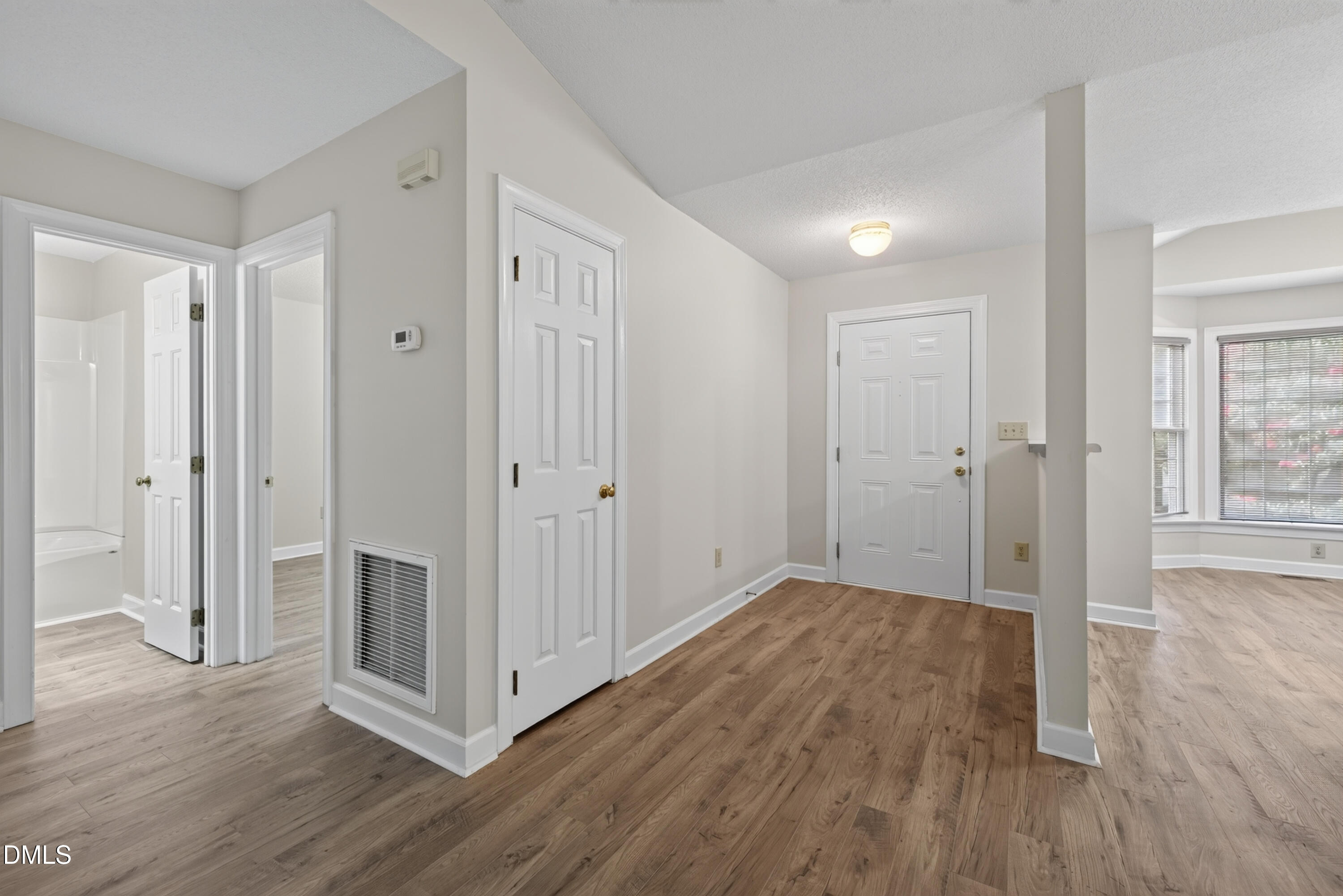 106 Altair Circle Property Photo 2